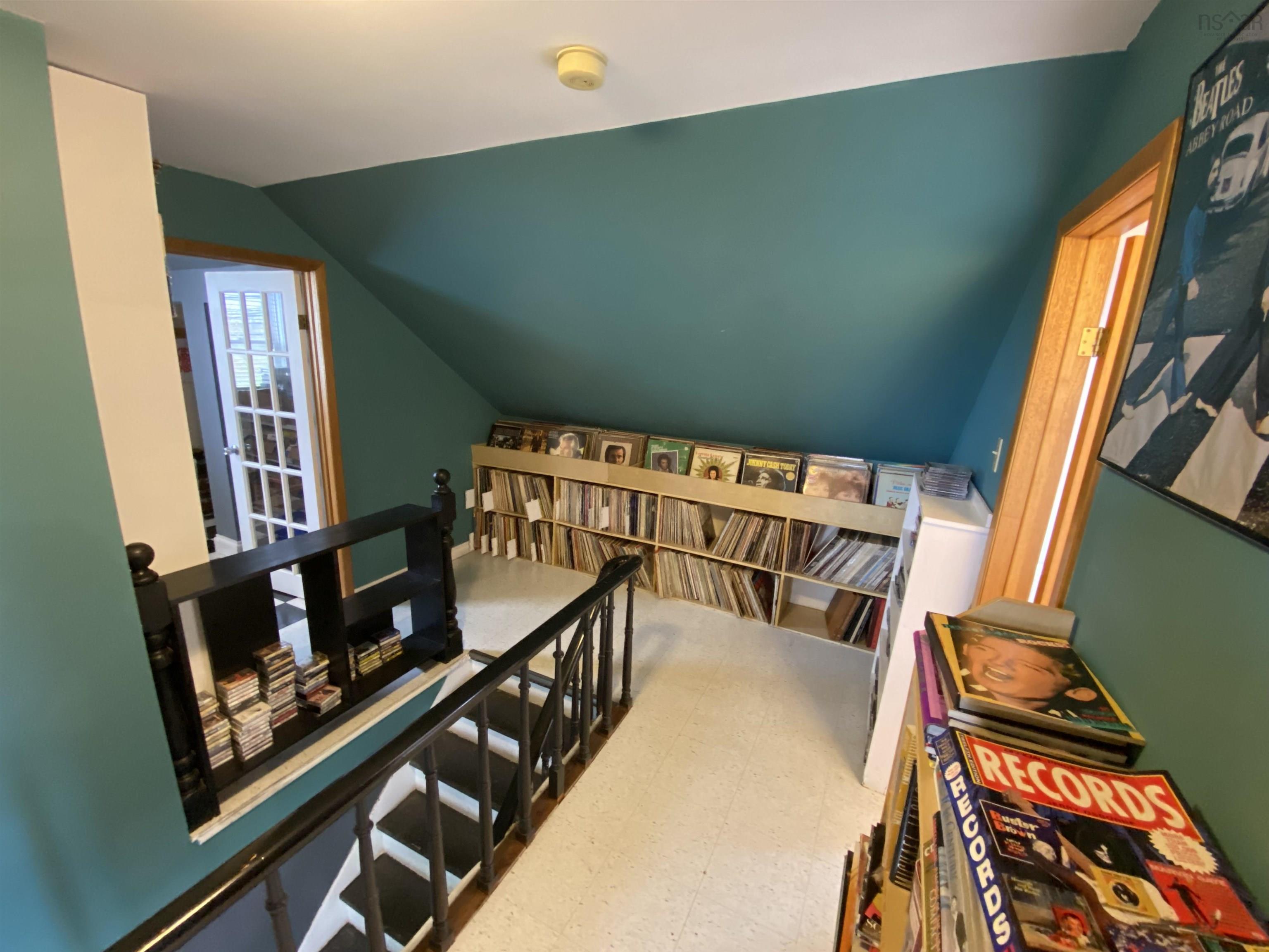 $440,000.00: 17 Walker Street, Truro