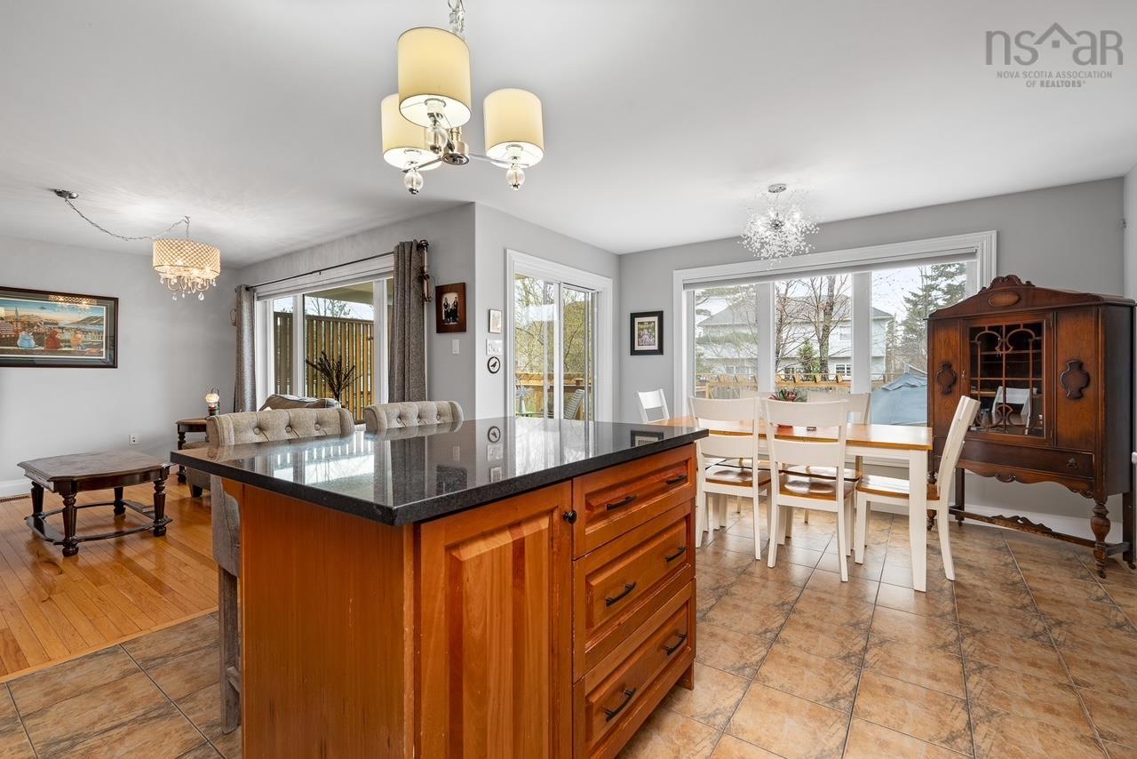 $824,900.00: 24 Haystead Ridge, Bedford