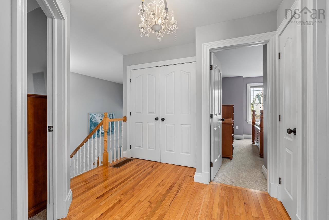 $824,900.00: 24 Haystead Ridge, Bedford