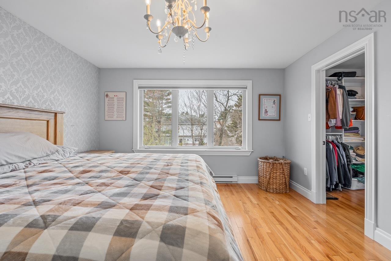 $824,900.00: 24 Haystead Ridge, Bedford