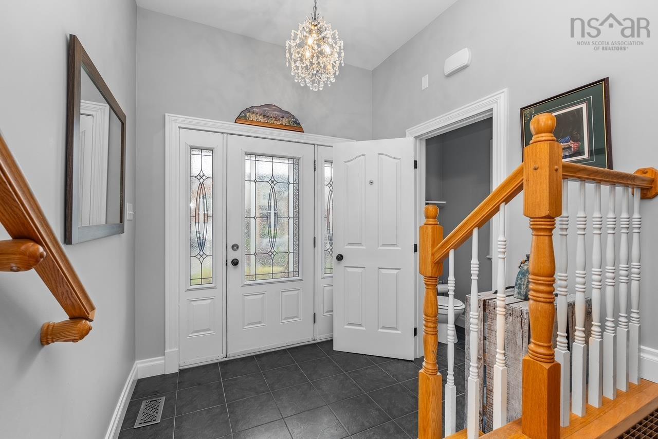 $824,900.00: 24 Haystead Ridge, Bedford