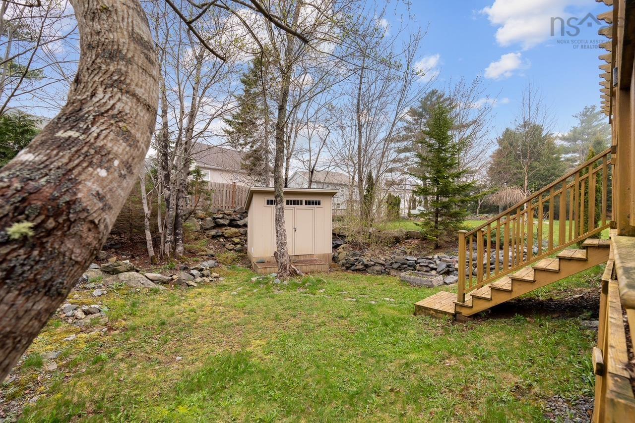 $824,900.00: 24 Haystead Ridge, Bedford