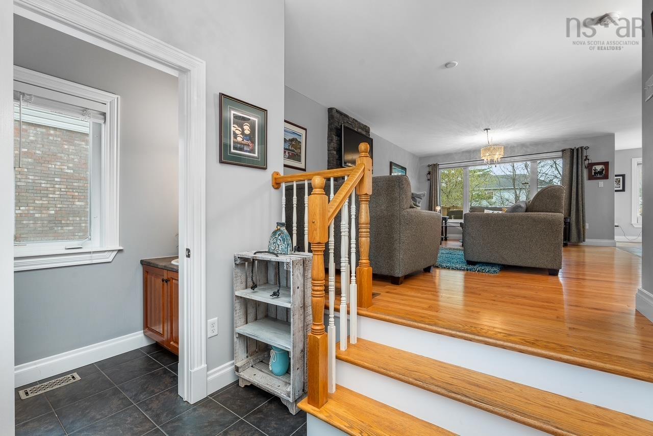$824,900.00: 24 Haystead Ridge, Bedford