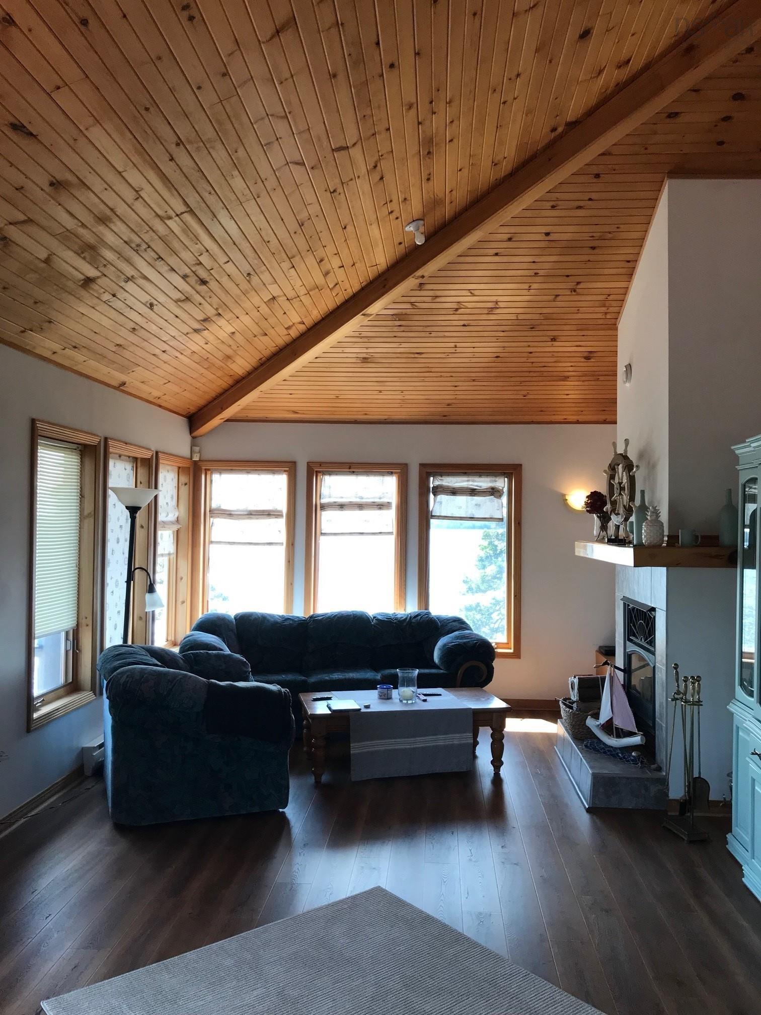 $880,000.00: 765 Shad Point Parkway, Blind Bay