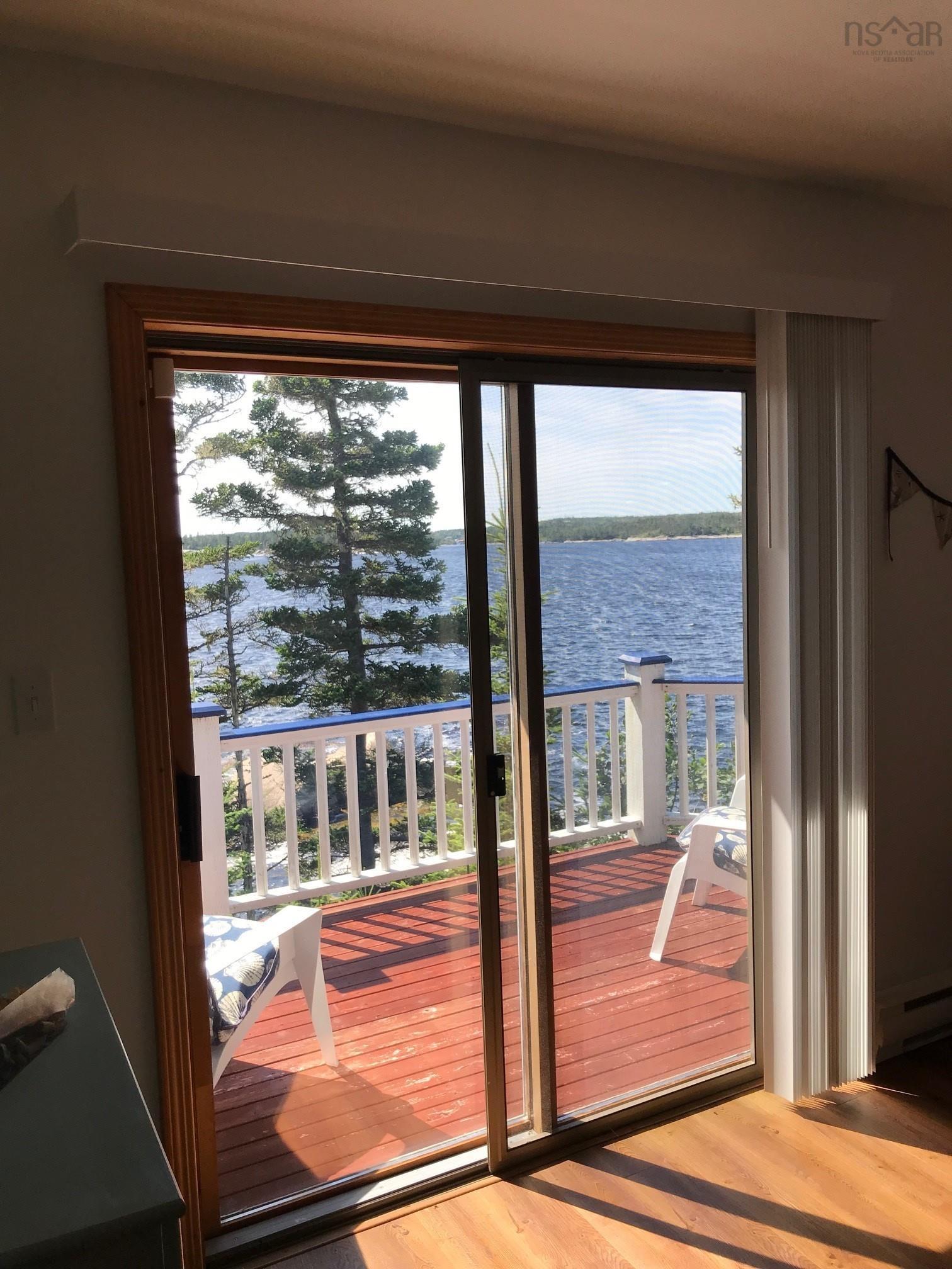 $880,000.00: 765 Shad Point Parkway, Blind Bay