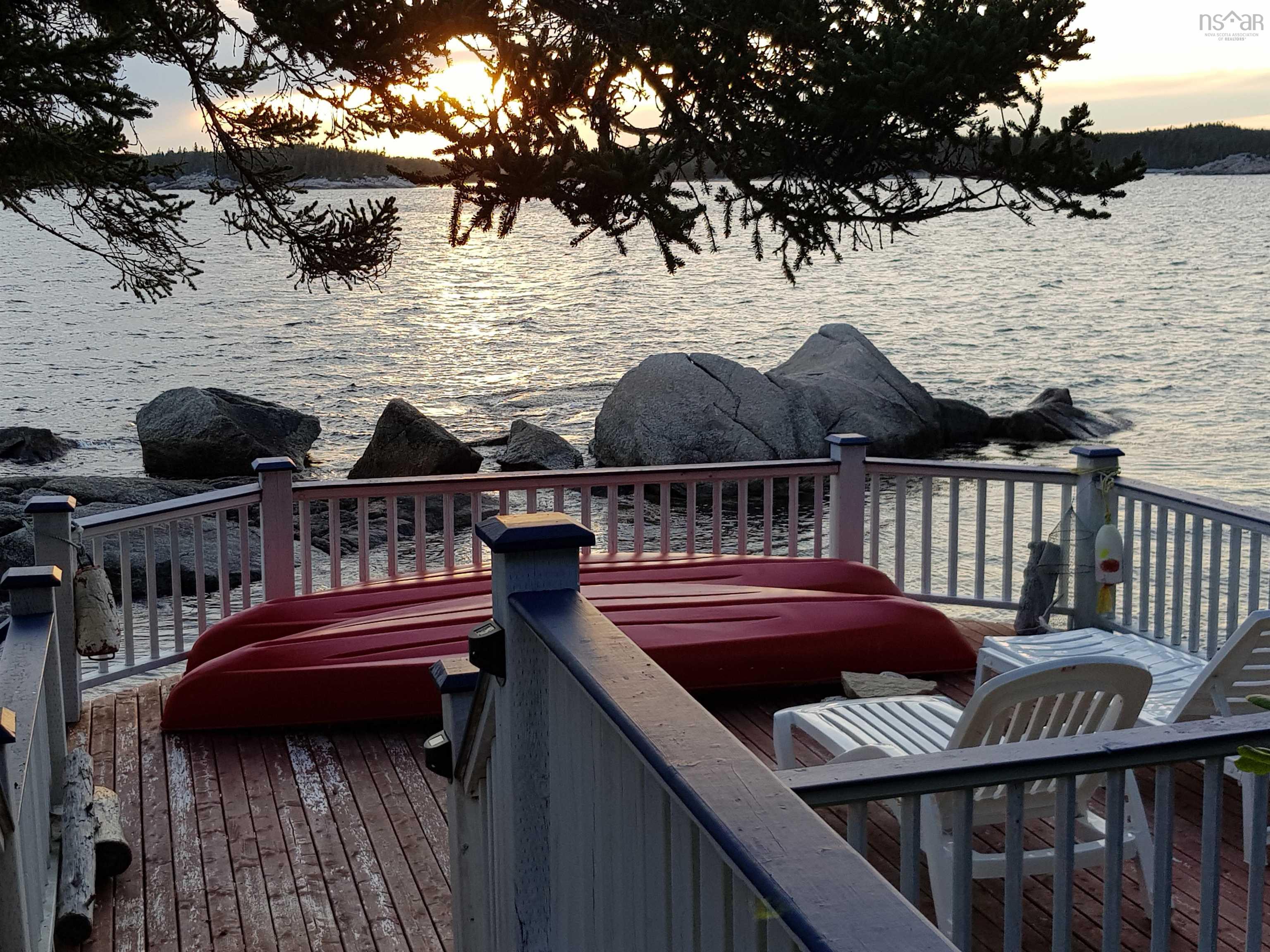 $880,000.00: 765 Shad Point Parkway, Blind Bay