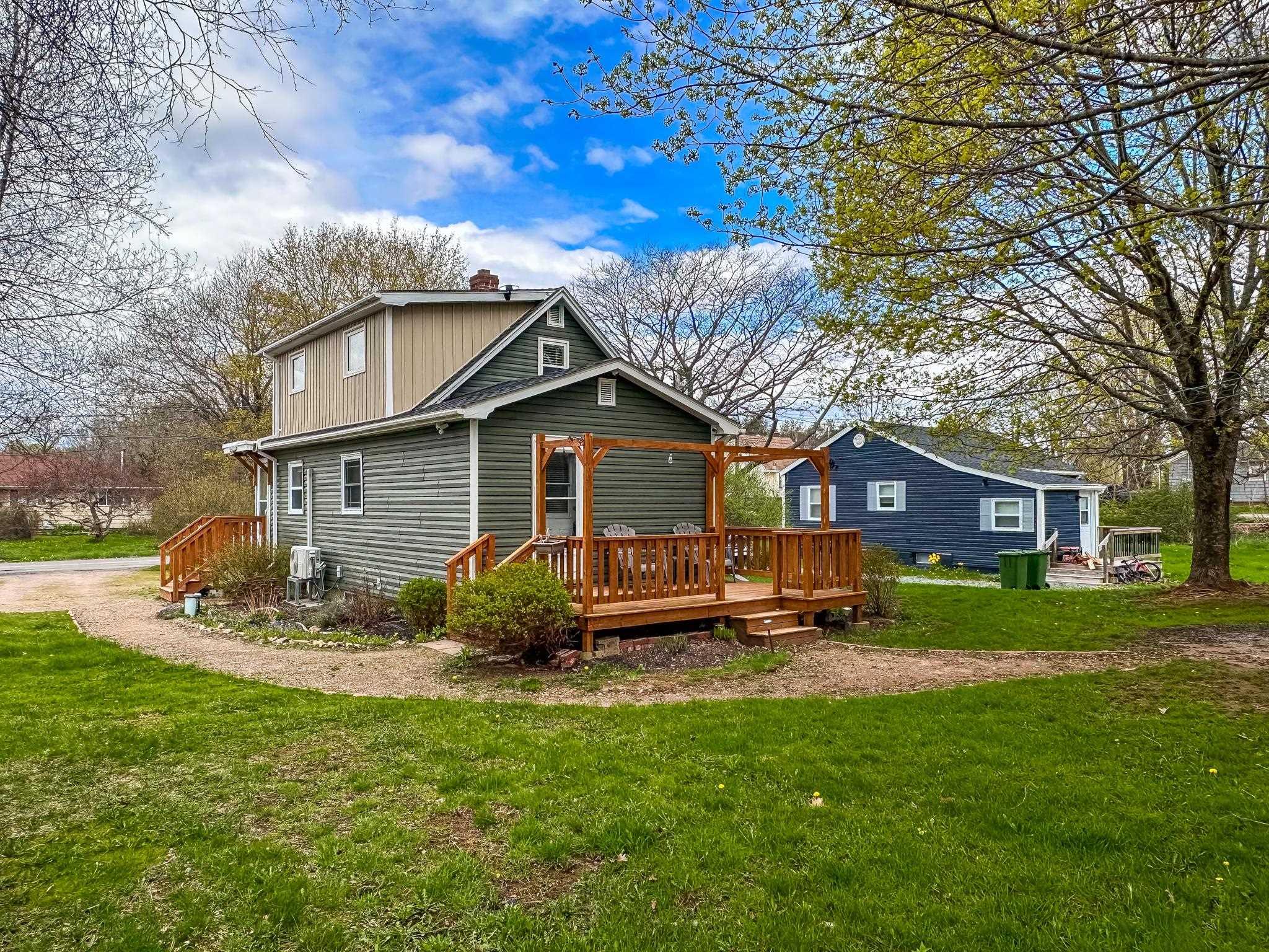 $279,900.00: 211 Oakdene Avenue, North Kentville