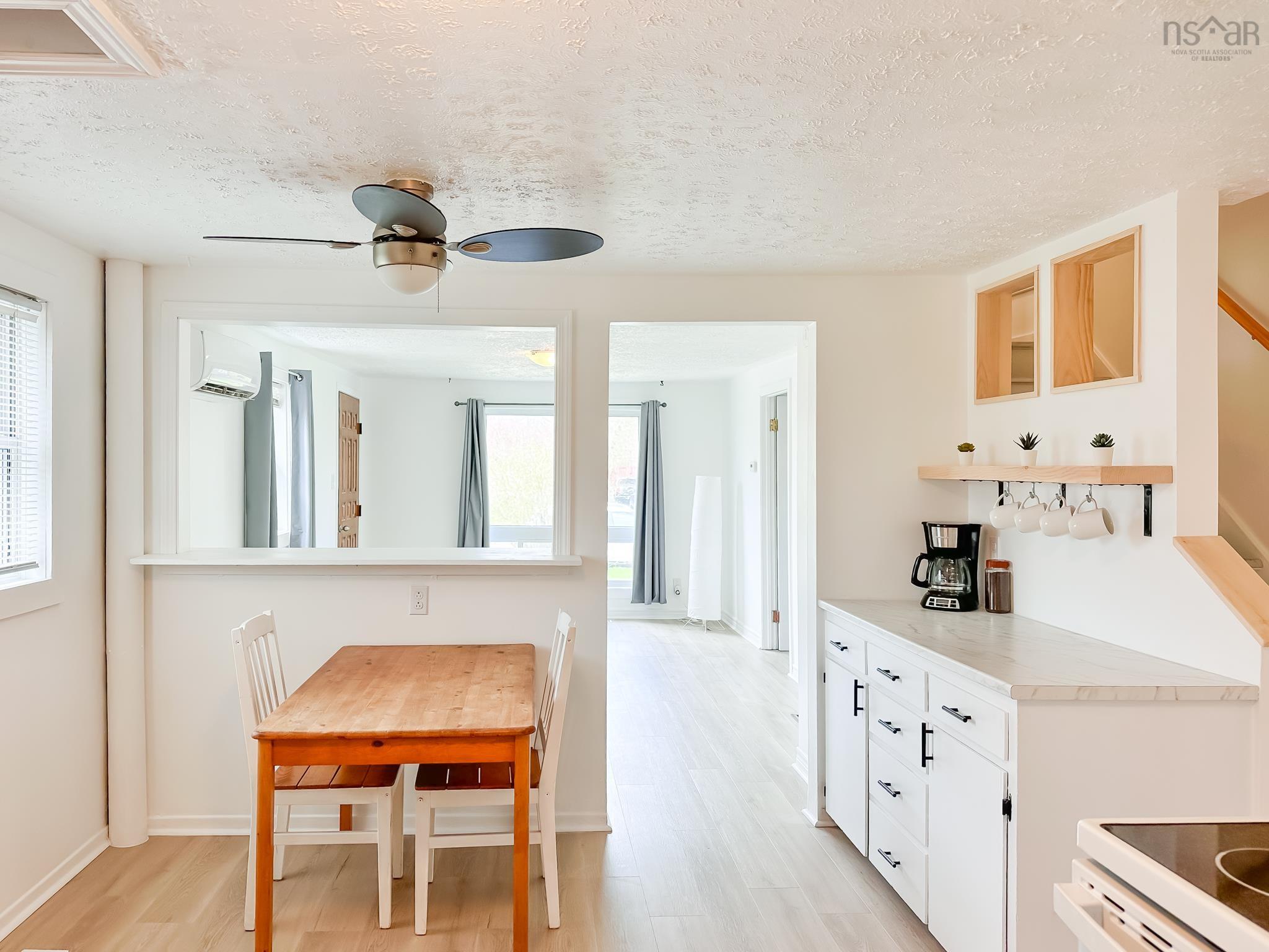 $279,900.00: 211 Oakdene Avenue, North Kentville