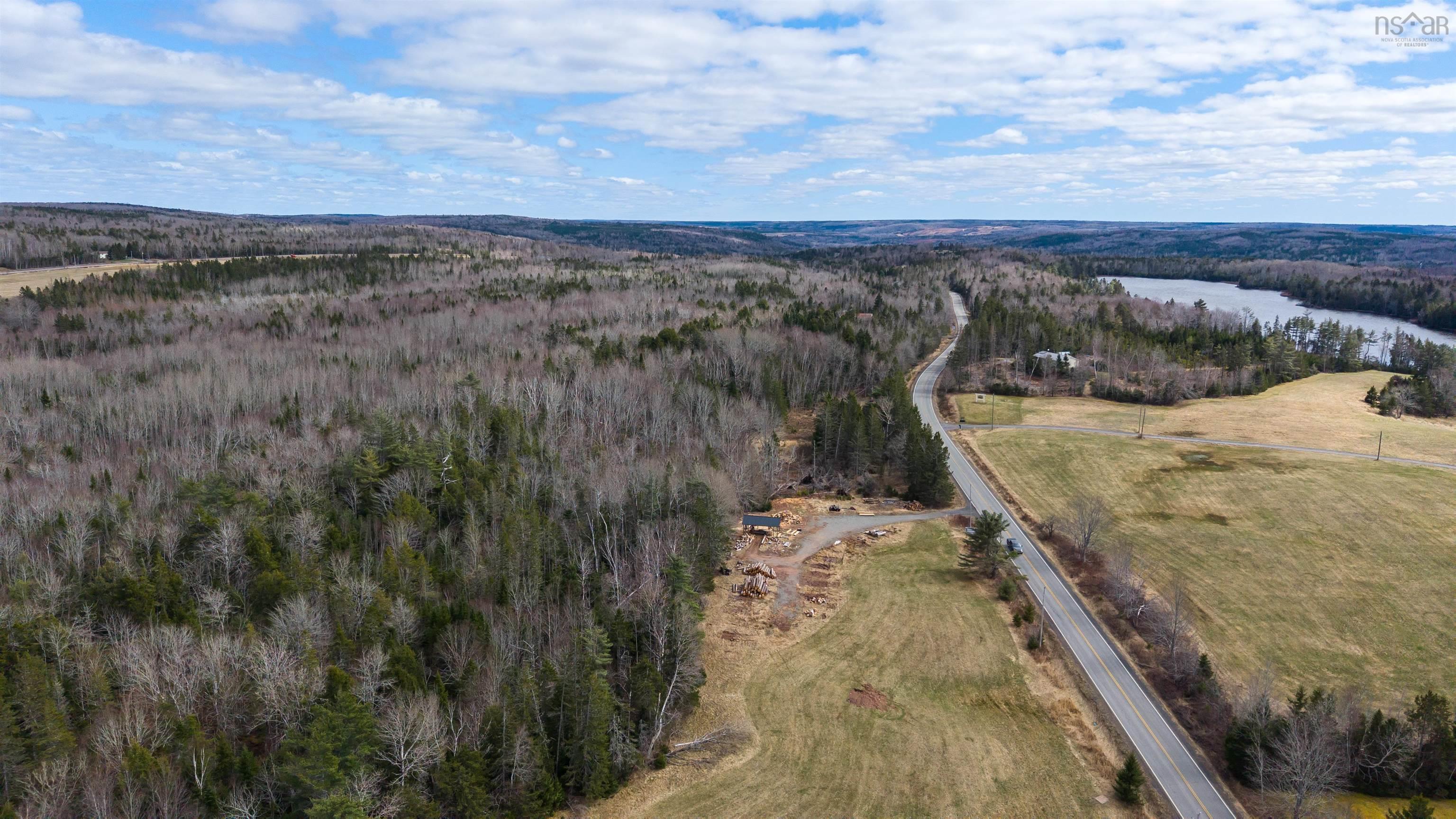 $39,900.00: Lot 2 2,7-9 East River East Side Road, Springville