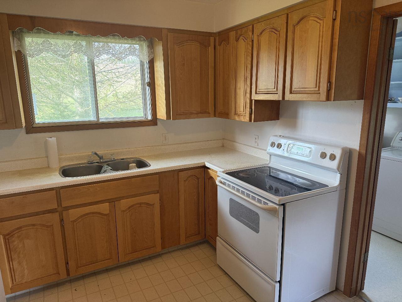 $460,000.00: 703 336 Highway, Upper Musquodoboit