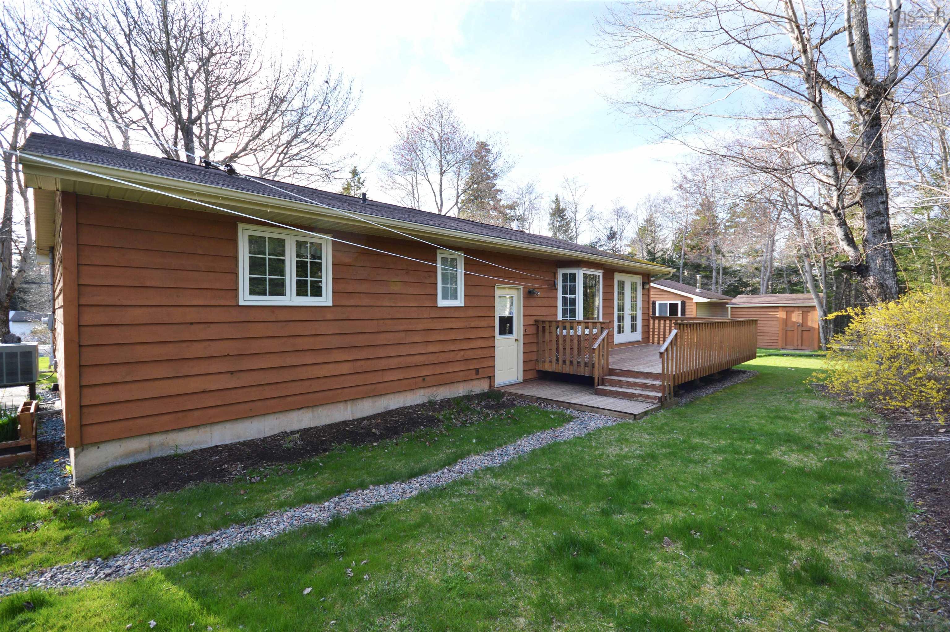 $549,900.00: 12 Tamarac Drive, Fall River