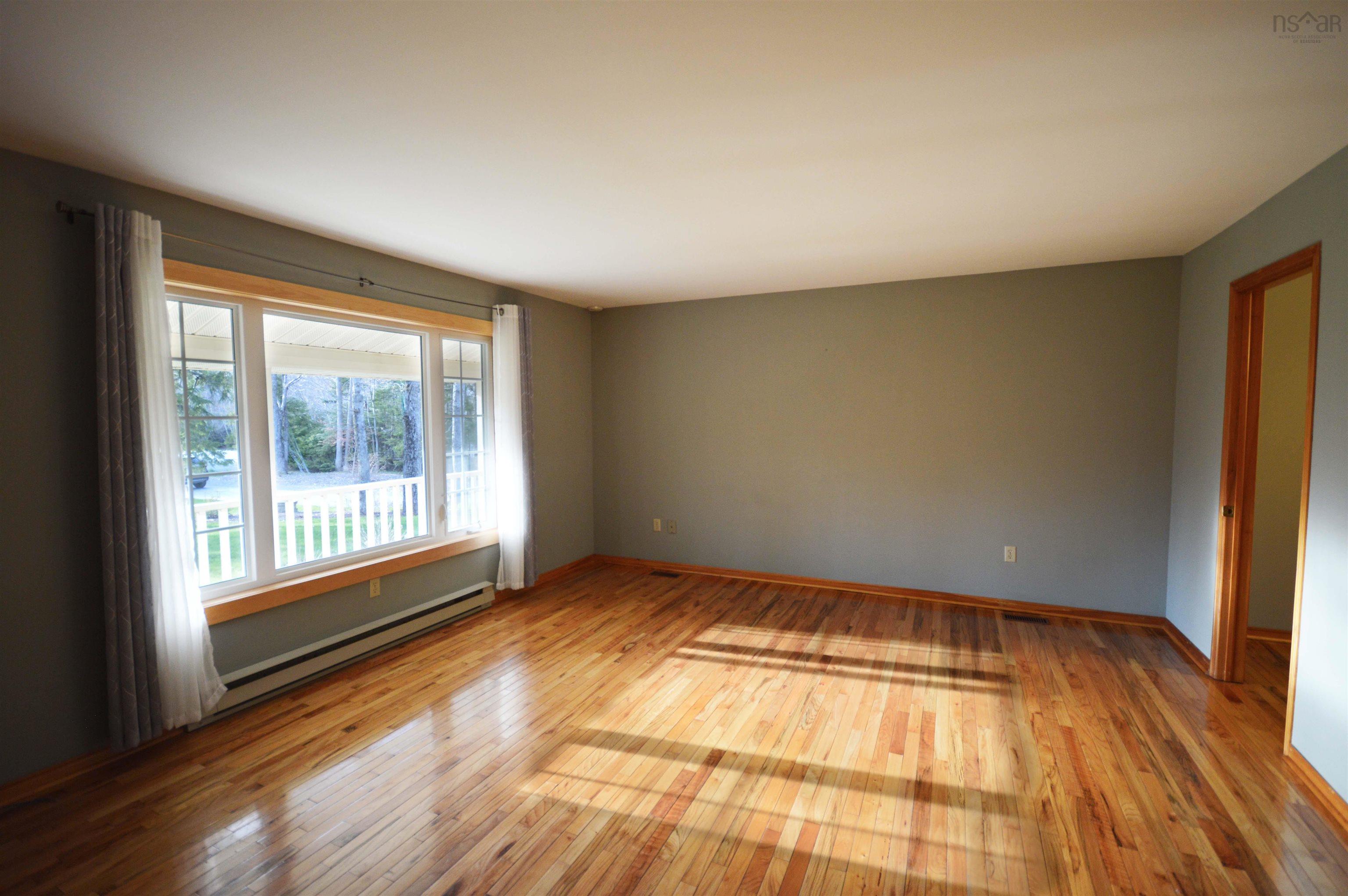 $549,900.00: 12 Tamarac Drive, Fall River
