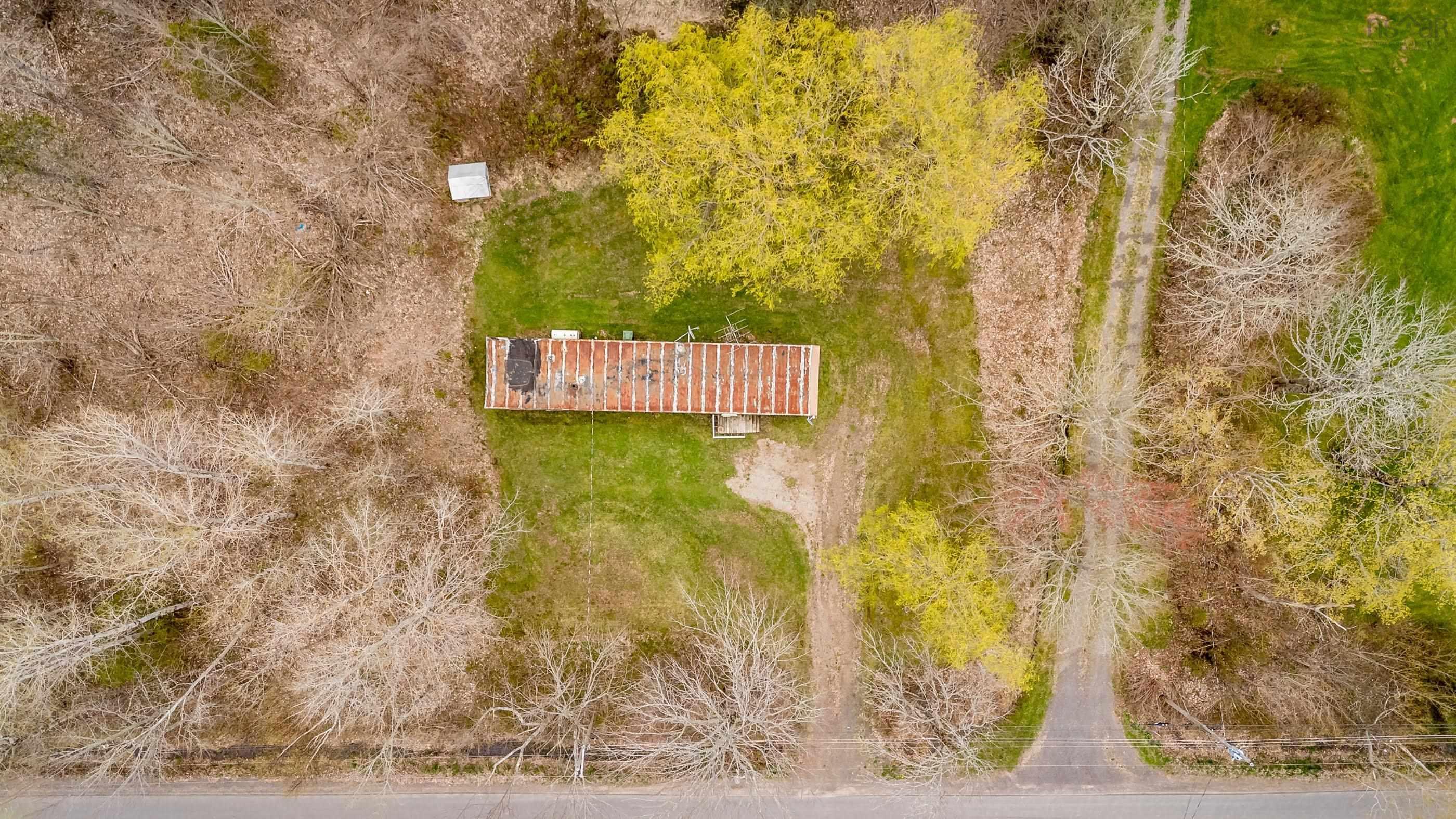 $99,900.00: 106 East Torbrook Road, South Tremont