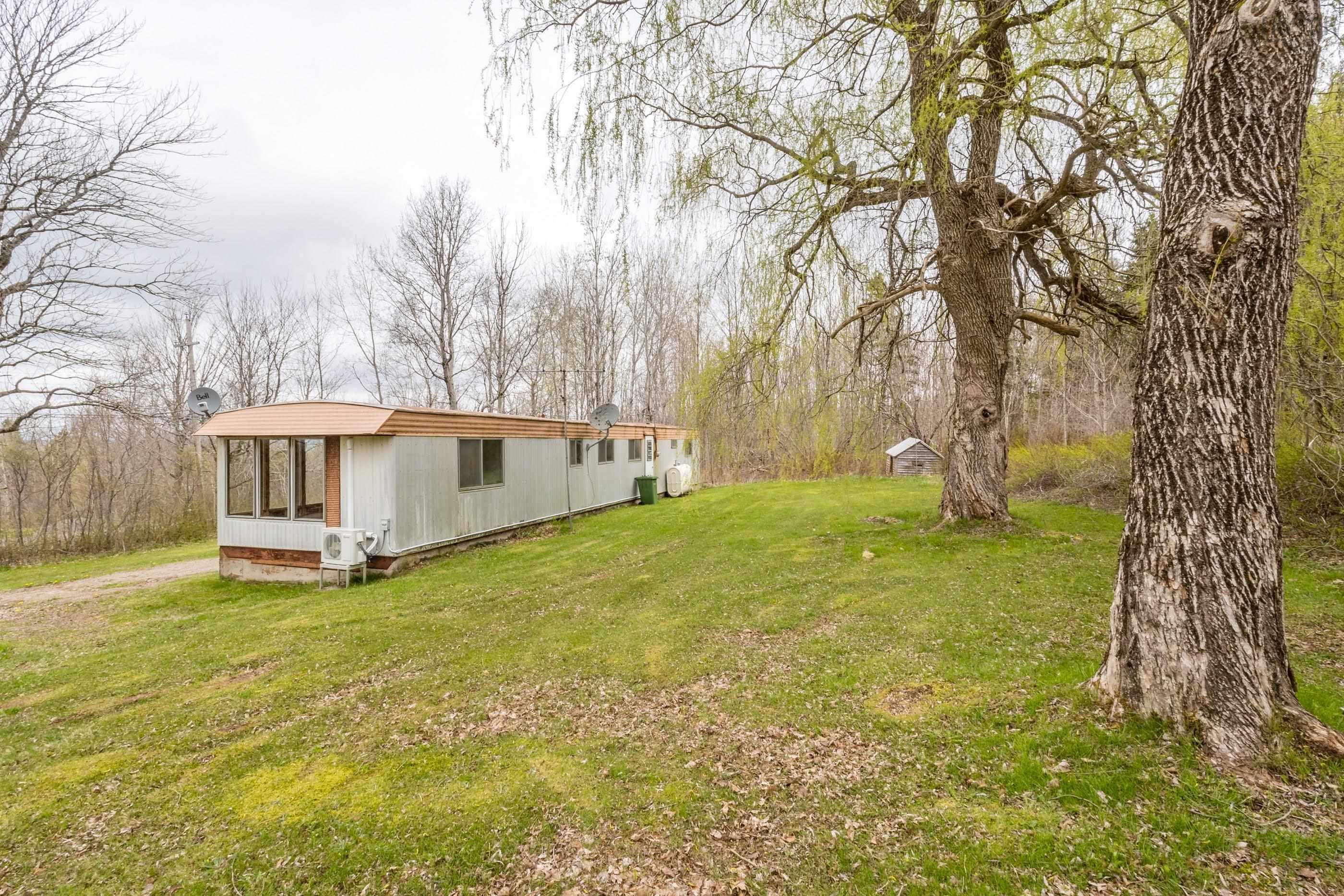 $99,900.00: 106 East Torbrook Road, South Tremont