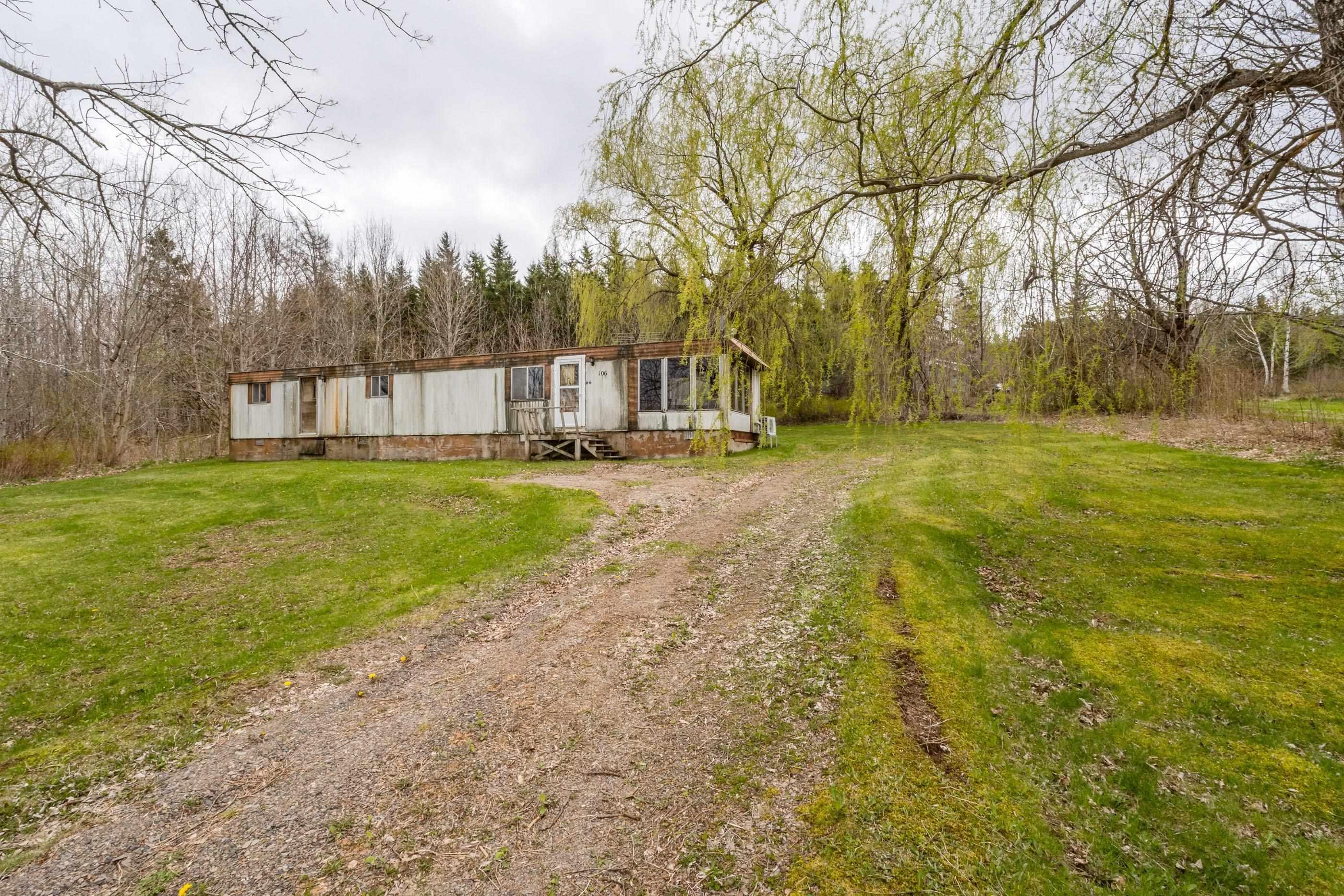 $99,900.00: 106 East Torbrook Road, South Tremont