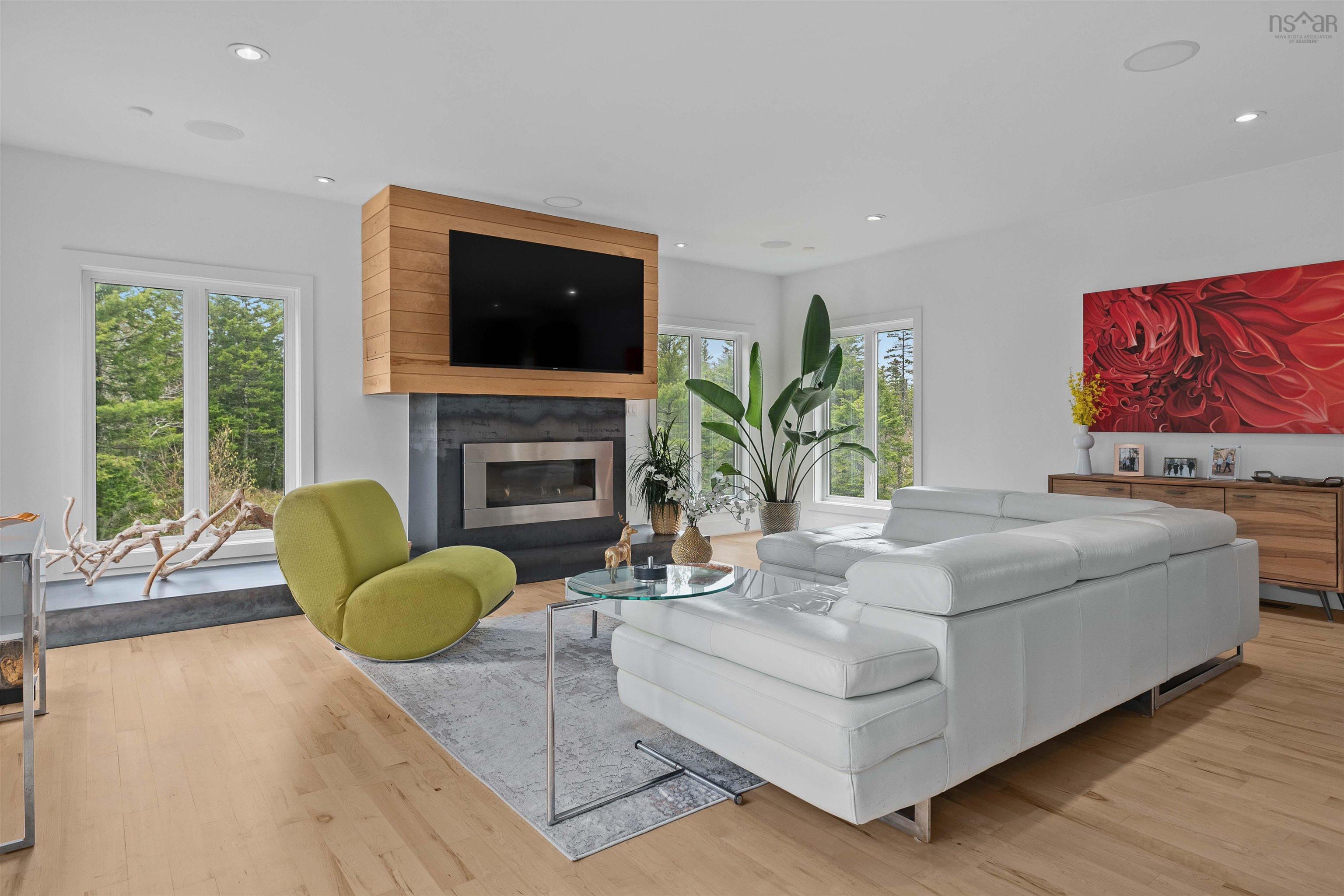 $1,399,900.00: 87 Lake Mist Drive, Hammonds Plains