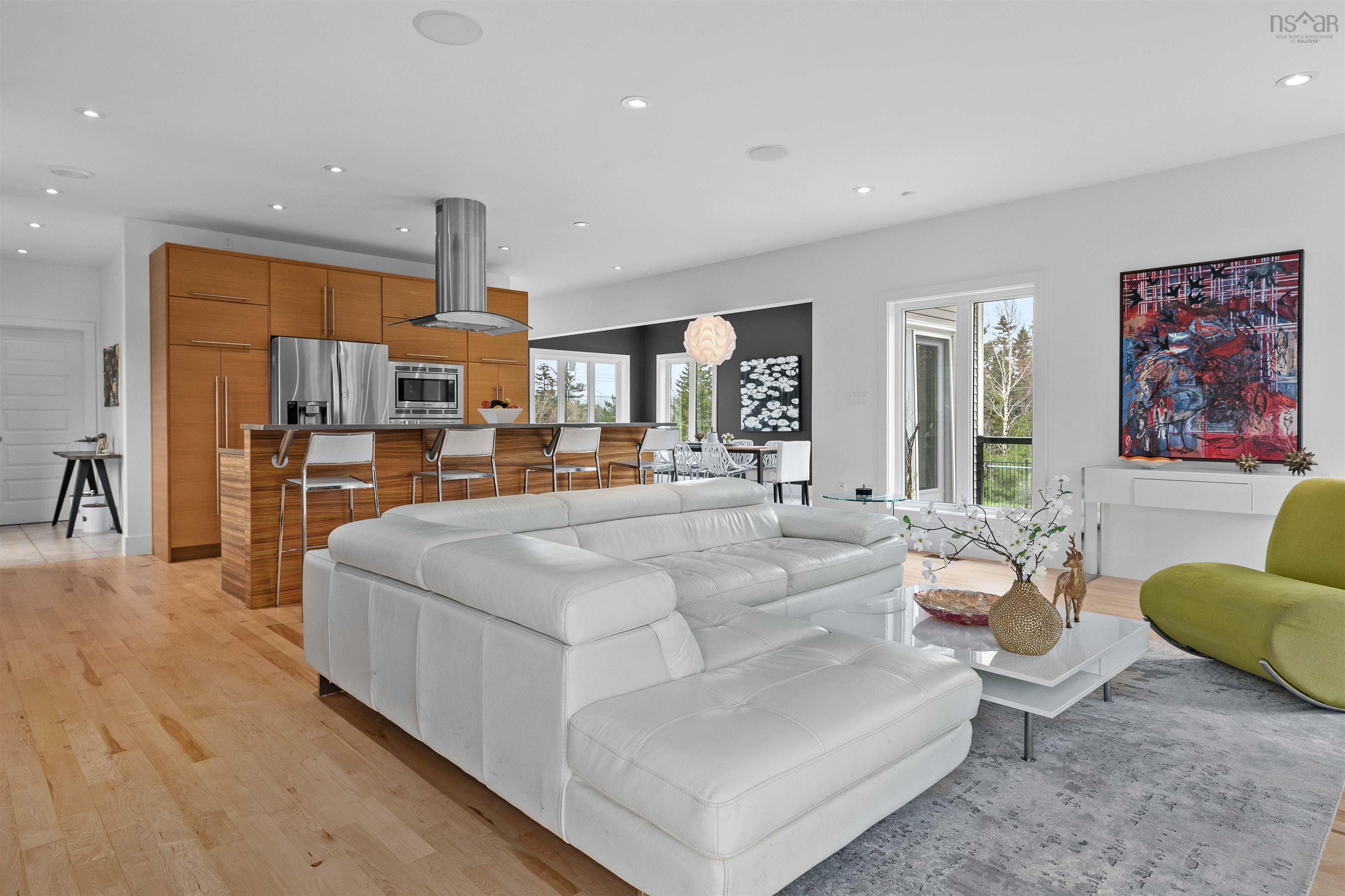 $1,399,900.00: 87 Lake Mist Drive, Hammonds Plains