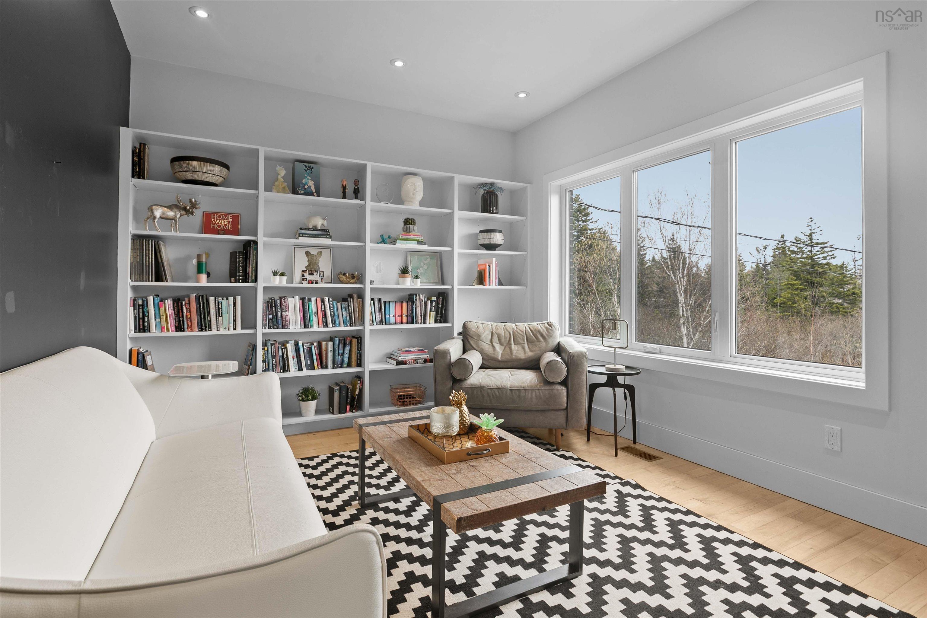$1,399,900.00: 87 Lake Mist Drive, Hammonds Plains