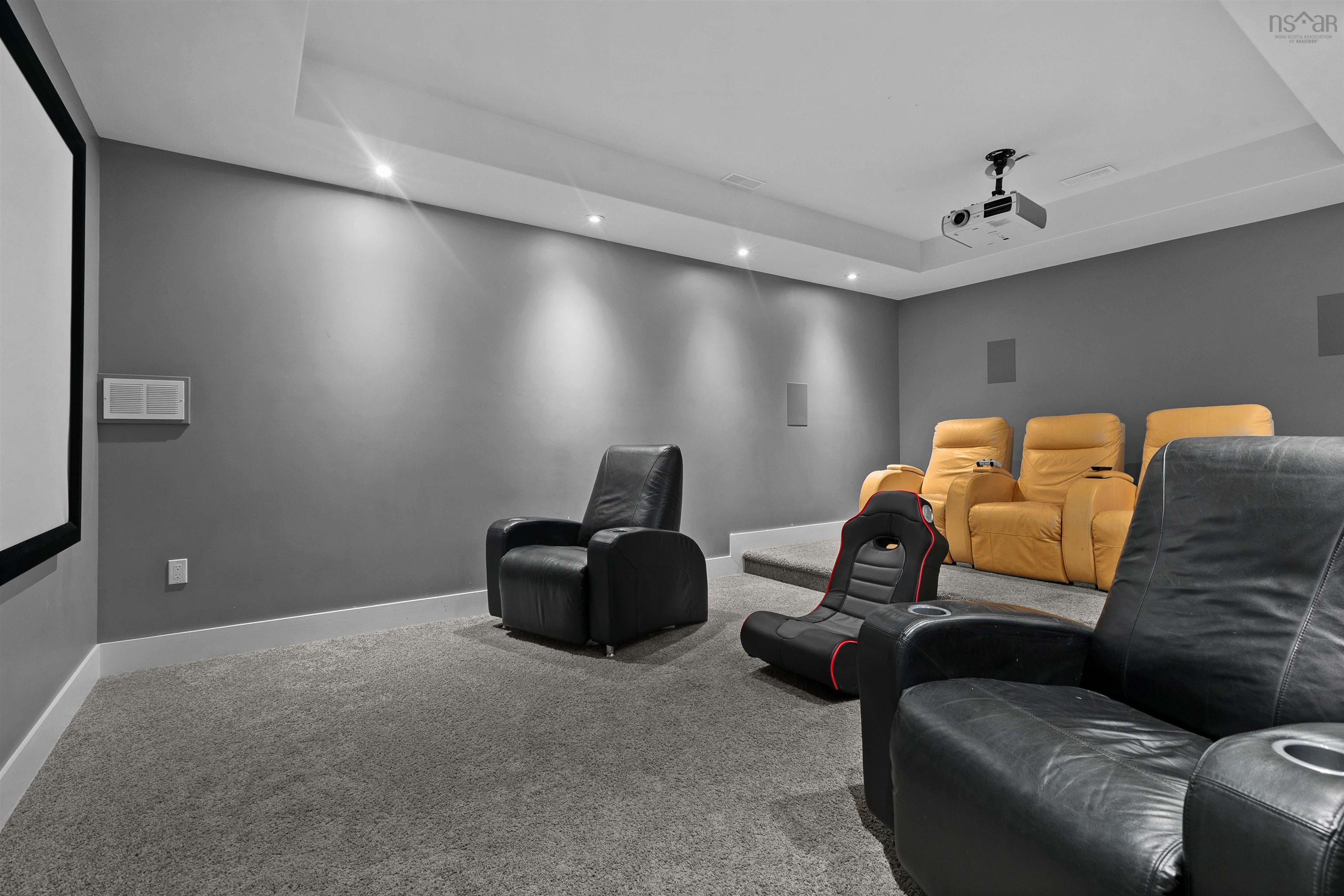 $1,399,900.00: 87 Lake Mist Drive, Hammonds Plains