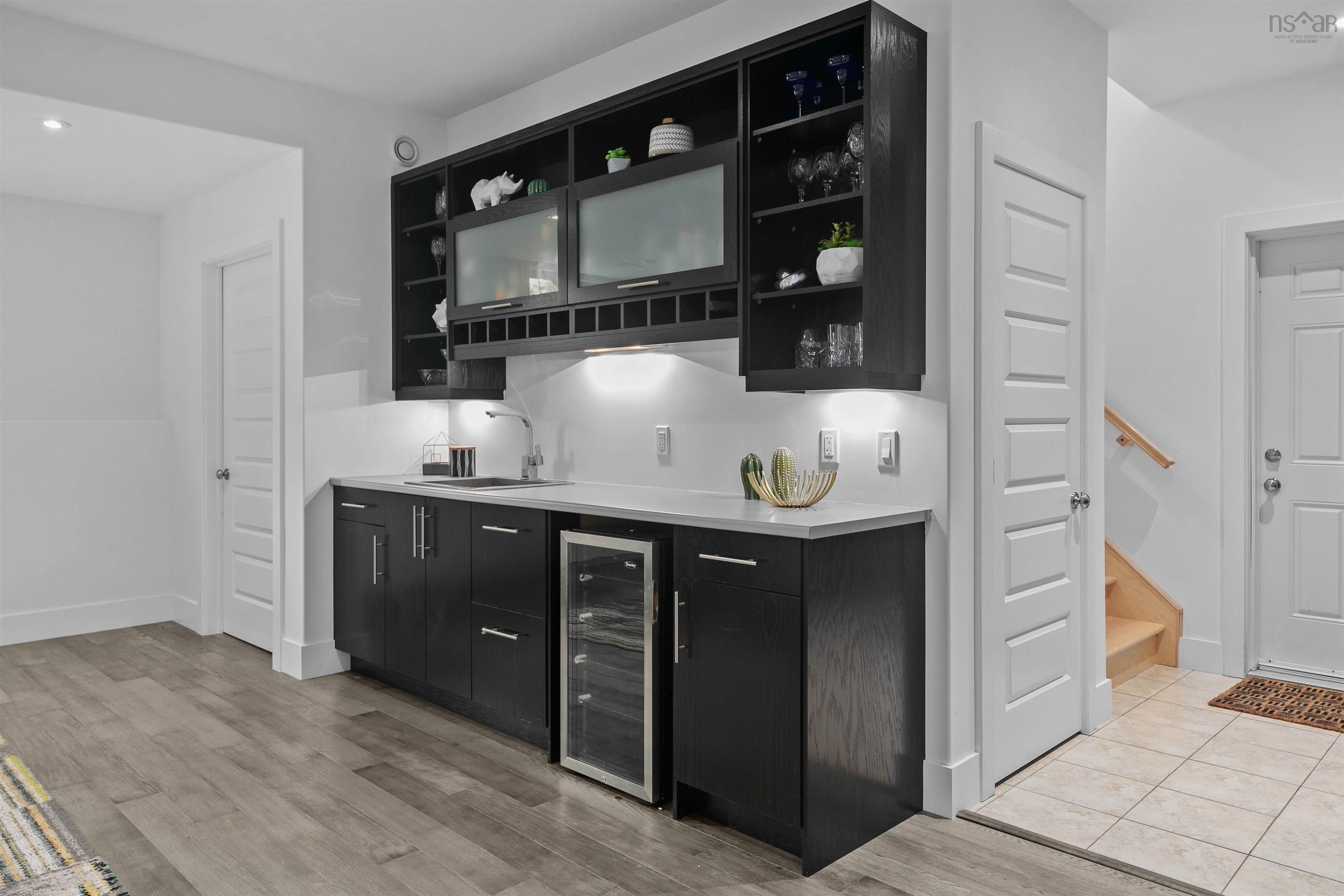 $1,399,900.00: 87 Lake Mist Drive, Hammonds Plains