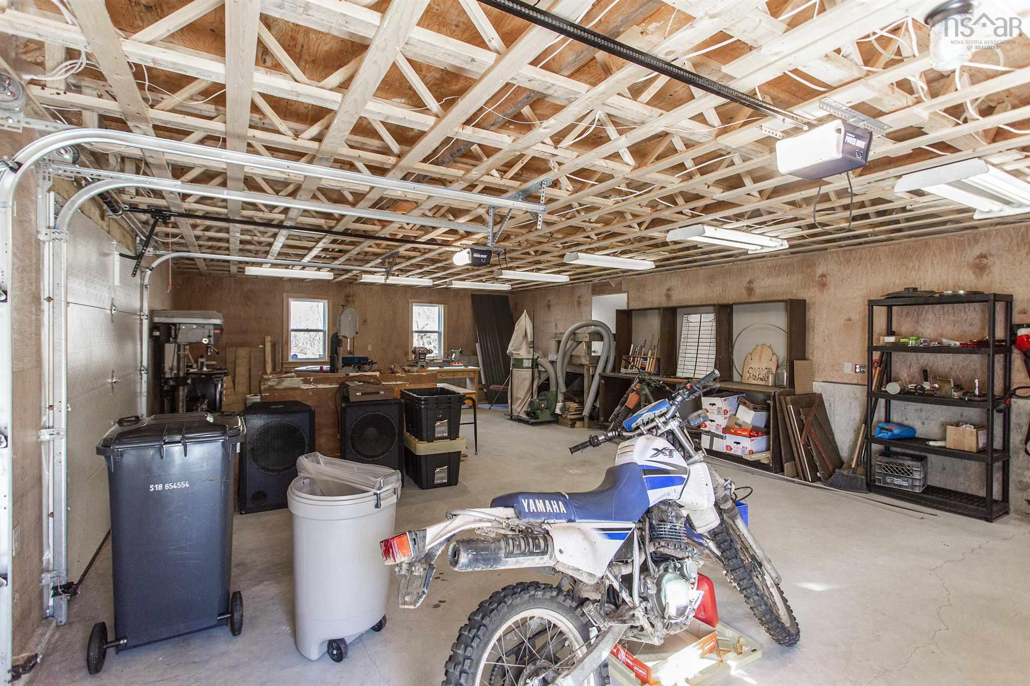 $299,000.00: 2320 Highway 201, Tupperville