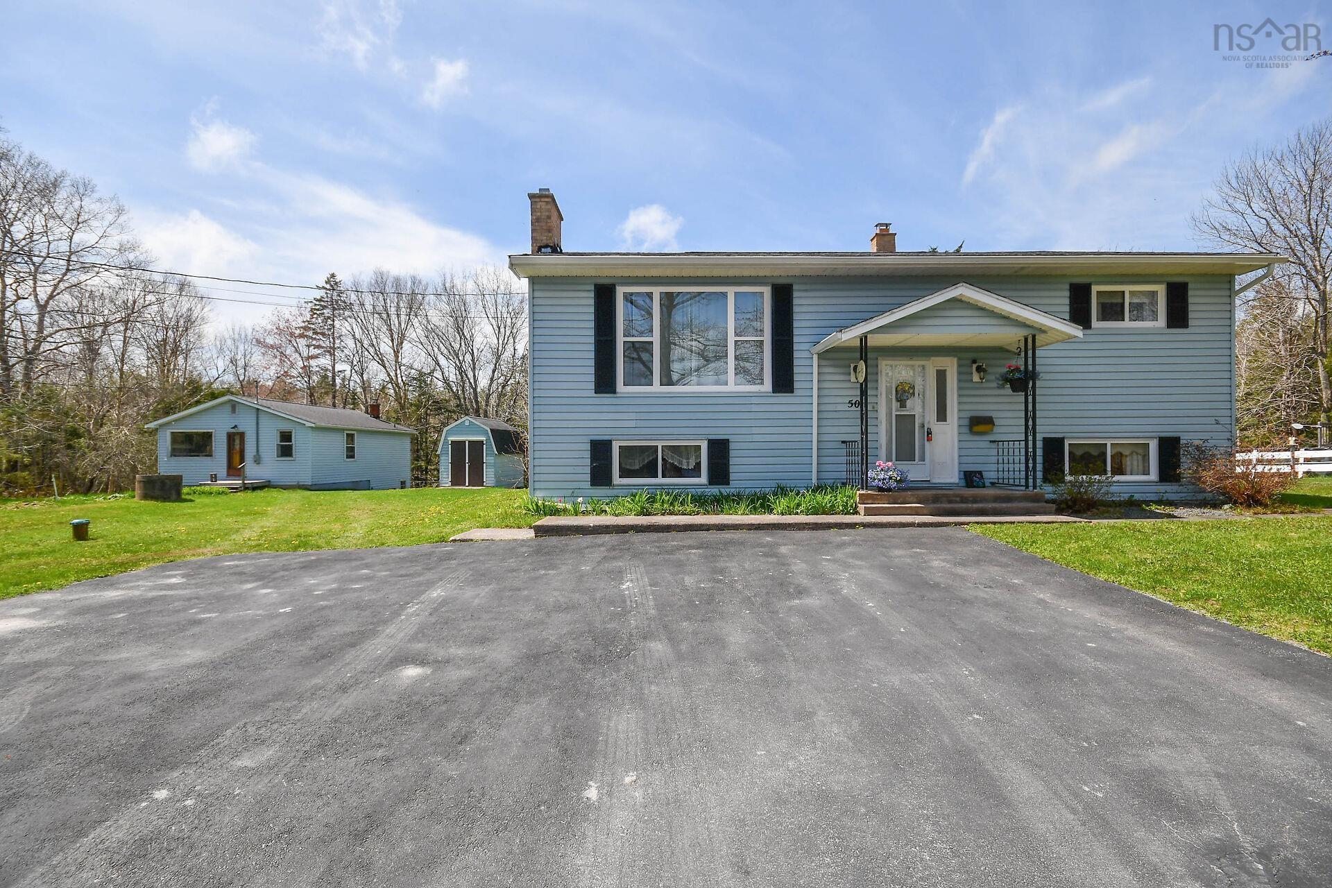 50 Station Rd, Kinsac, NS (MLS® 202510437)