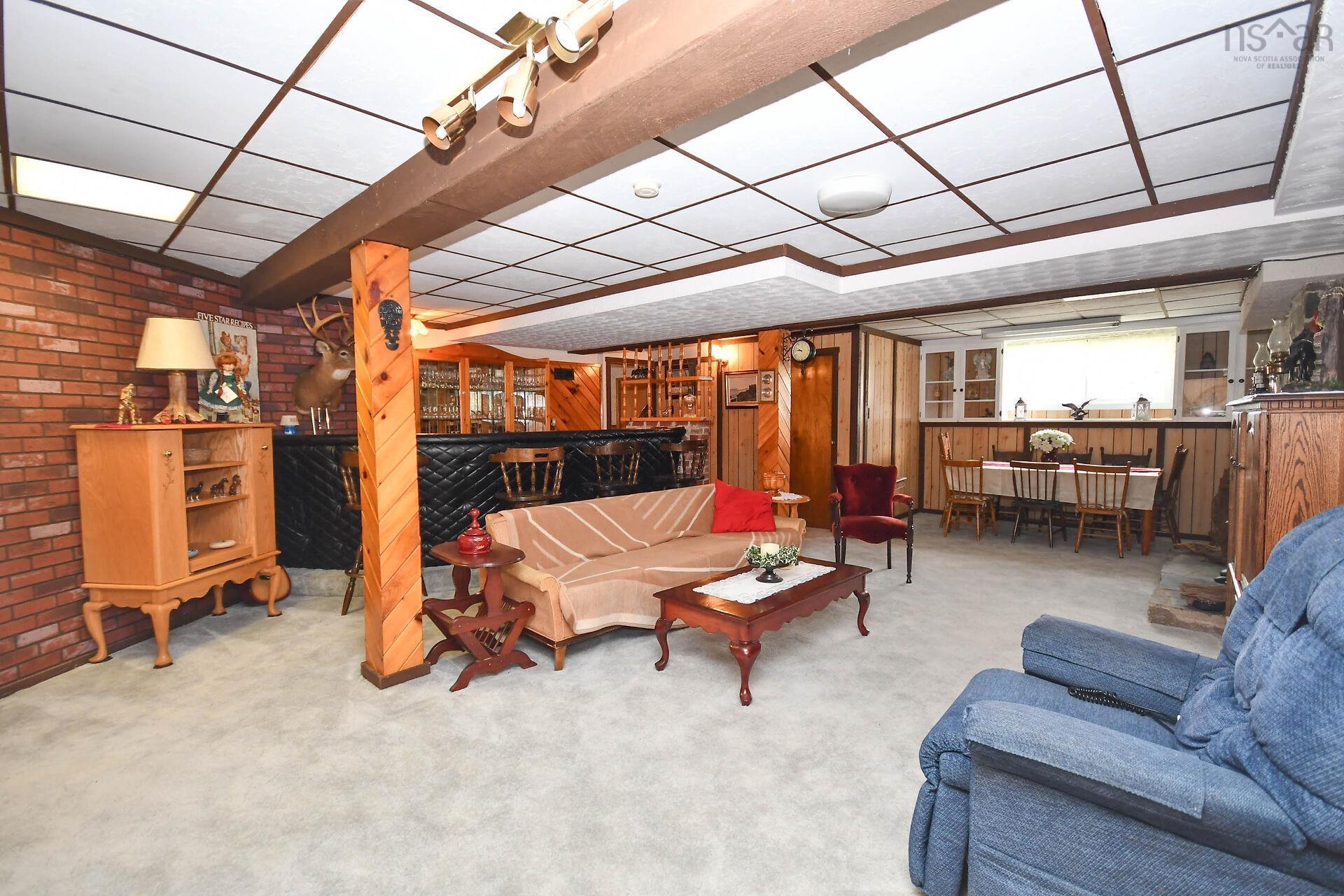 $649,900.00: 50 Station Rd, Kinsac