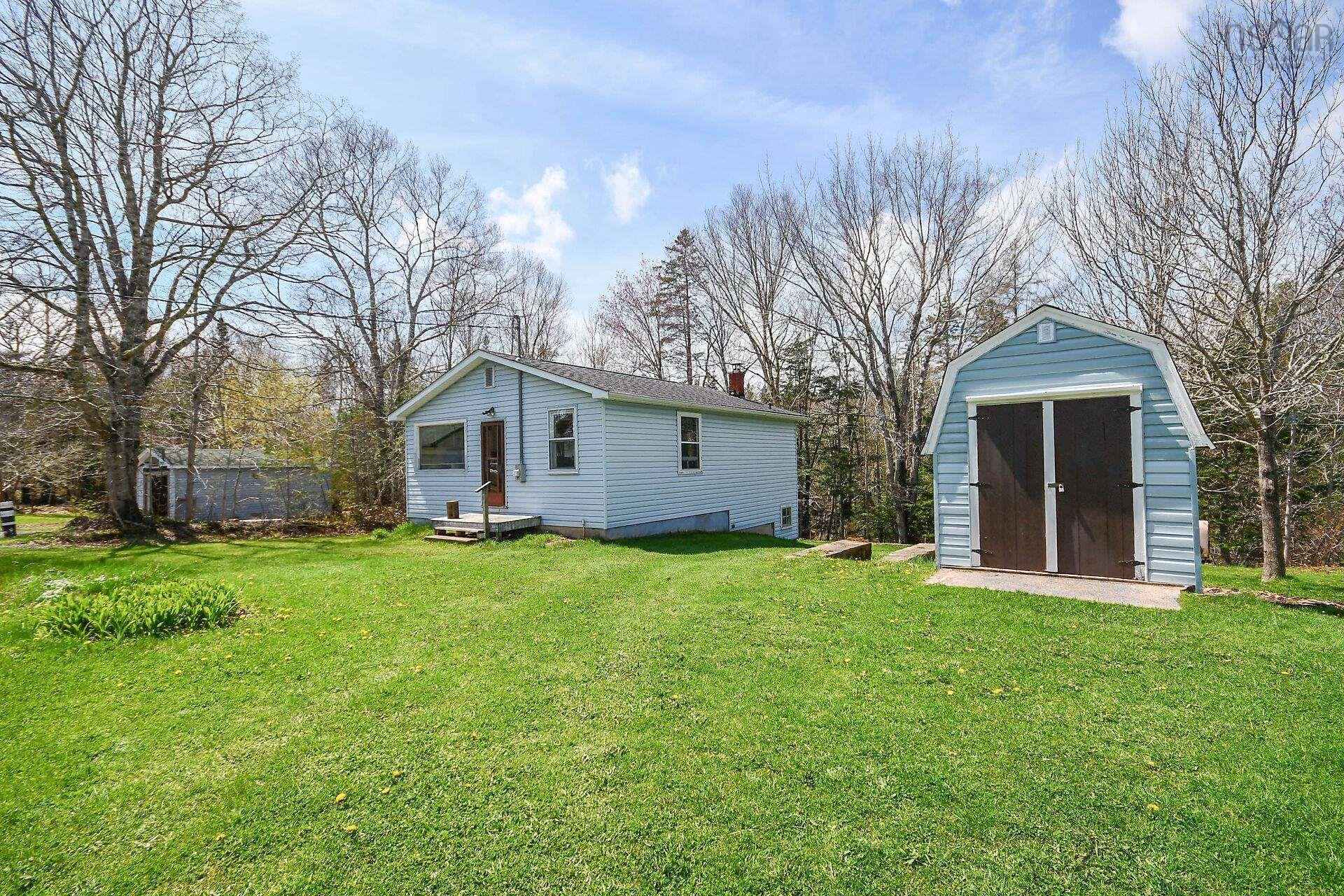 $649,900.00: 50 Station Rd, Kinsac