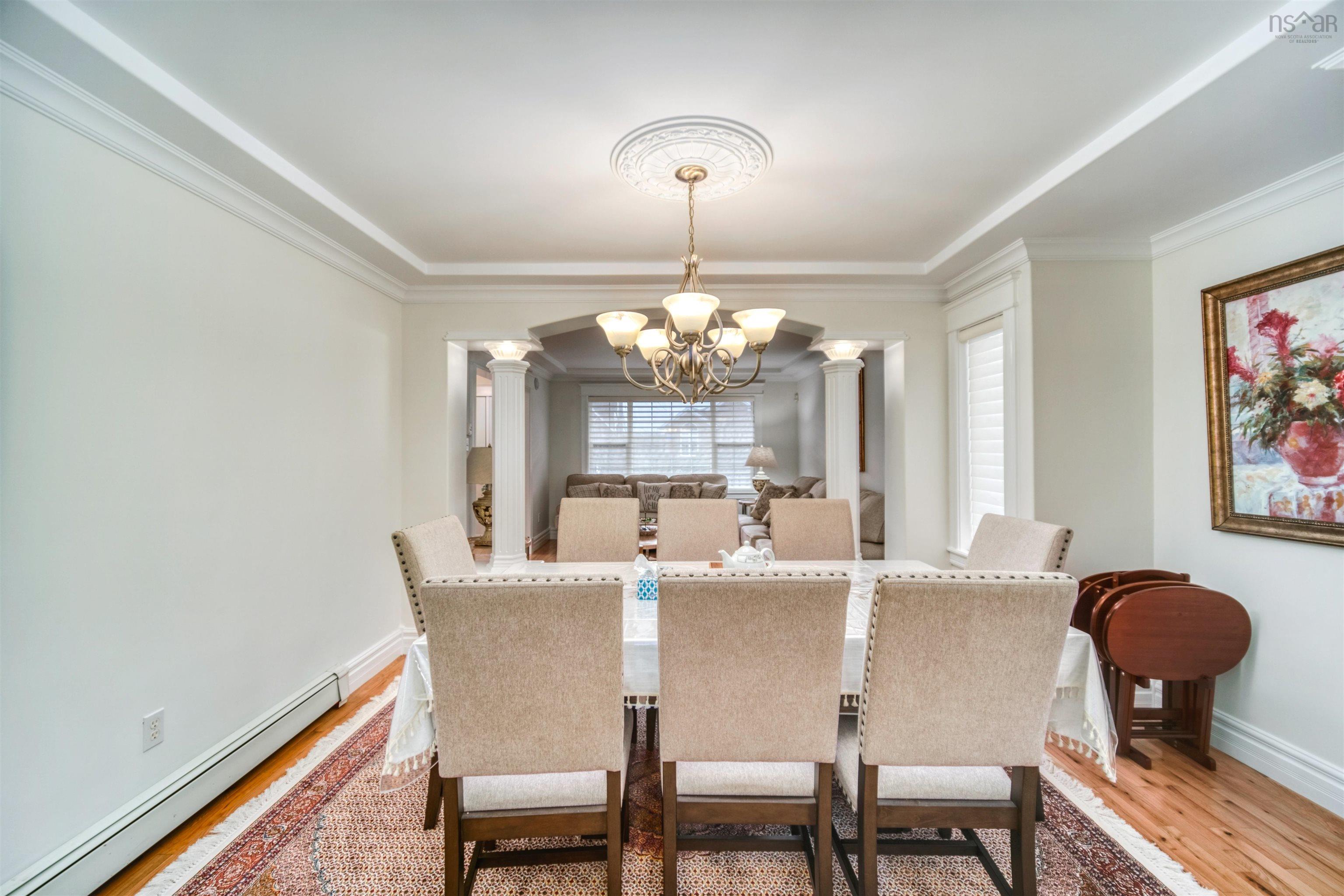 $875,000.00: 16 Bellbrook Crescent, Dartmouth