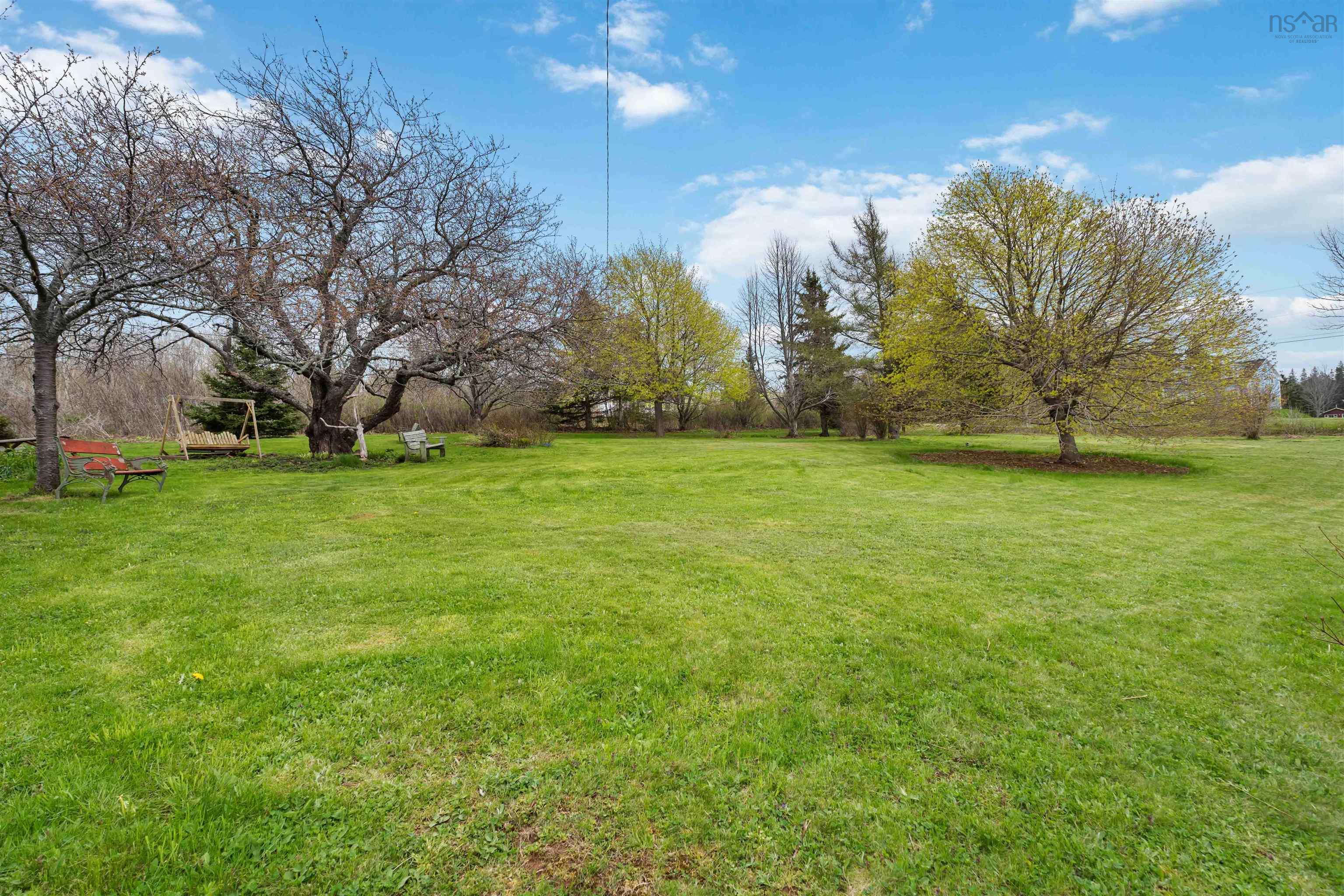 $339,000.00: 1898 Hampton Mountain Road, Hampton