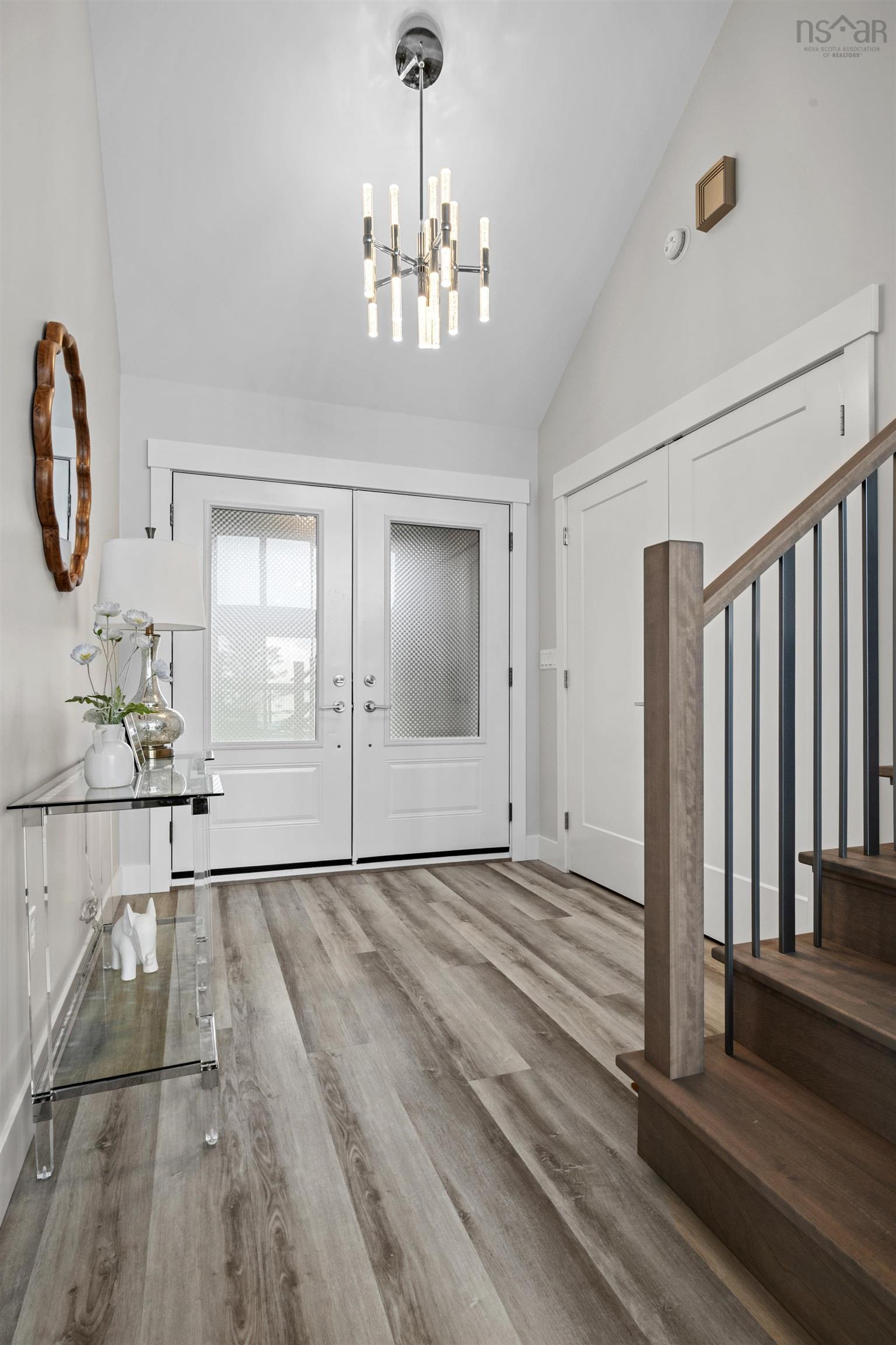 $1,850,000.00: 8286 St. Margarets Bay Road, Black Point