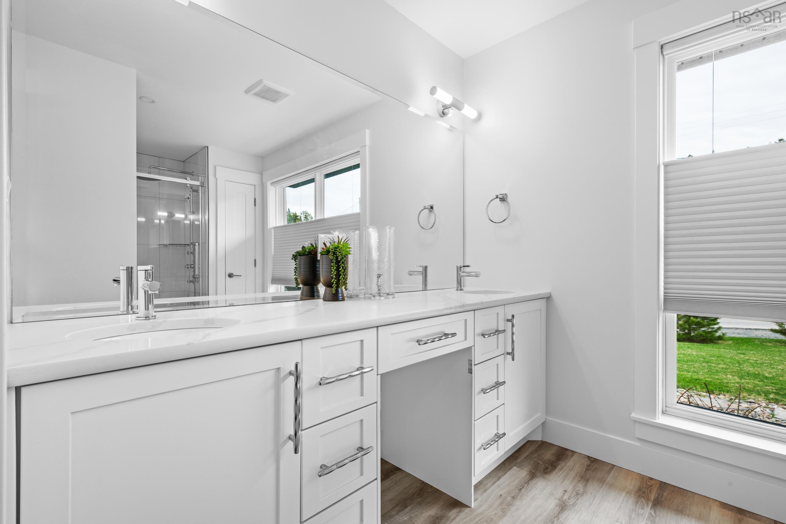 $1,850,000.00: 8286 St. Margarets Bay Road, Black Point