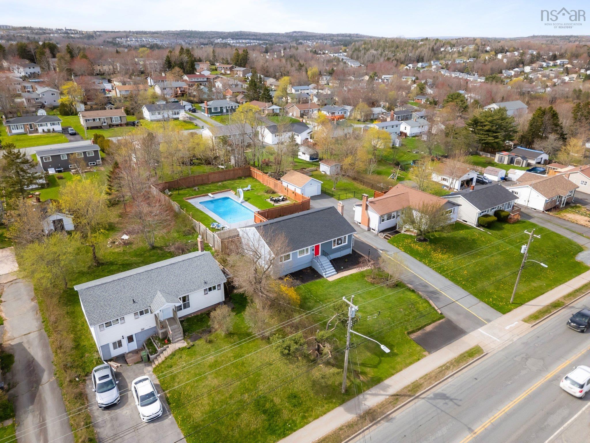 $559,900.00: 28 Beaver Bank Road, Lower Sackville