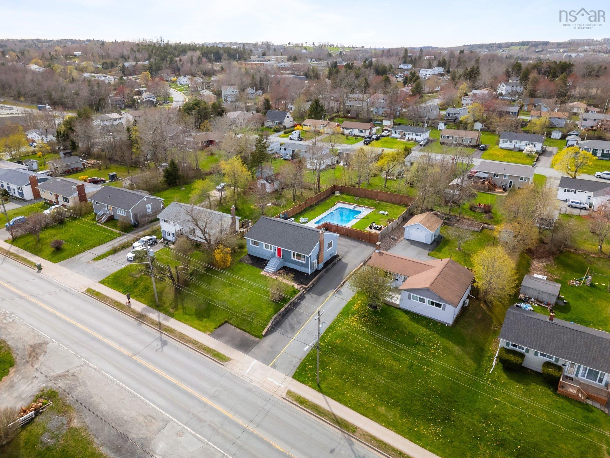 $559,900.00: 28 Beaver Bank Road, Lower Sackville