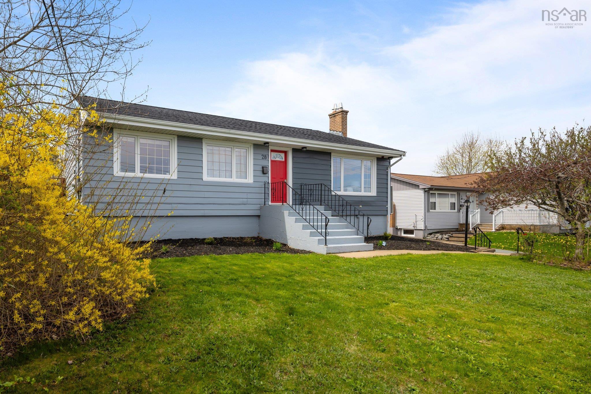 $559,900.00: 28 Beaver Bank Road, Lower Sackville