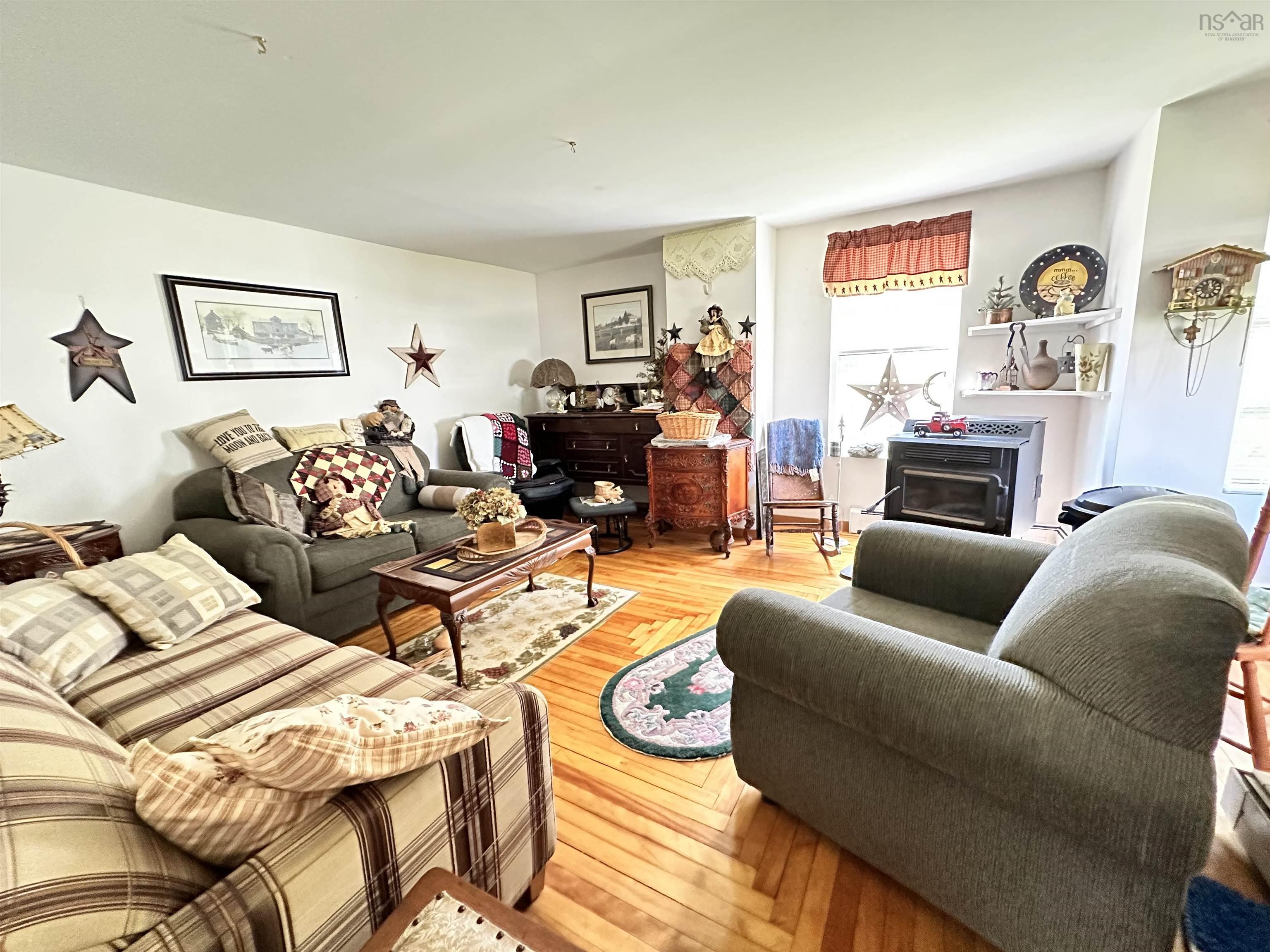 $424,500.00: 22676 Highway 7, Sheet Harbour