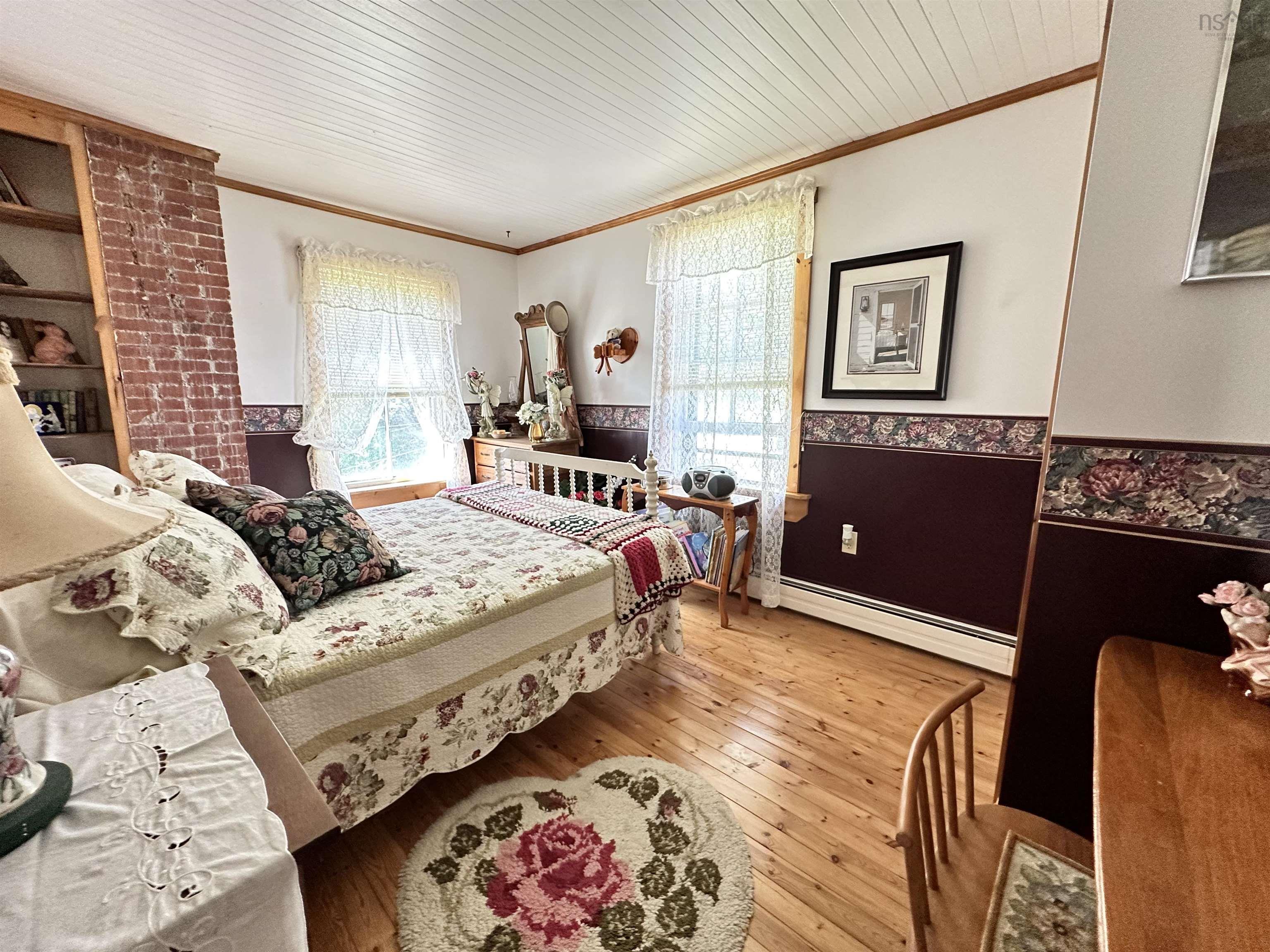 $424,500.00: 22676 Highway 7, Sheet Harbour
