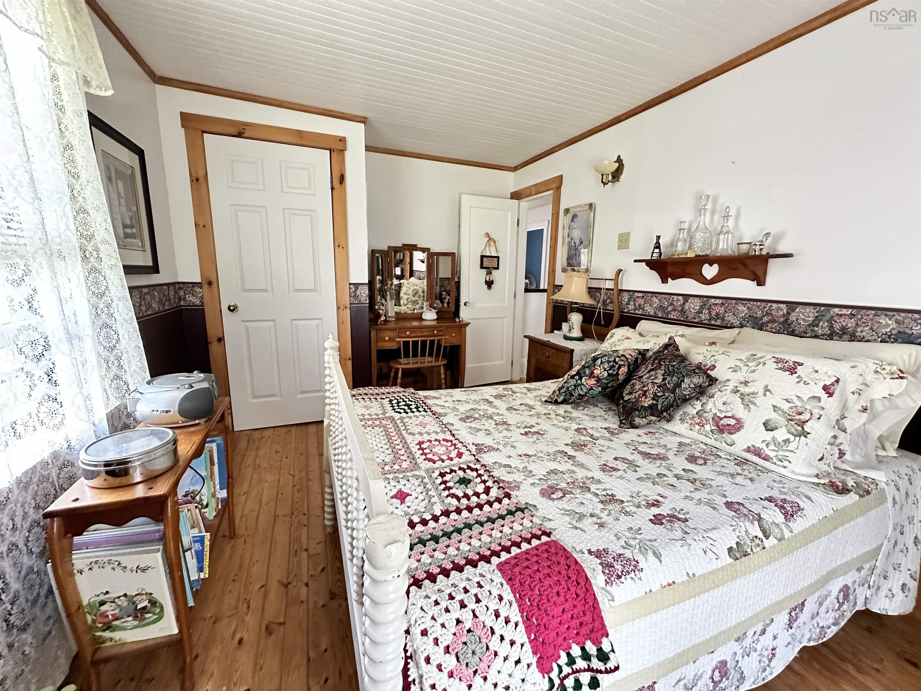 $424,500.00: 22676 Highway 7, Sheet Harbour