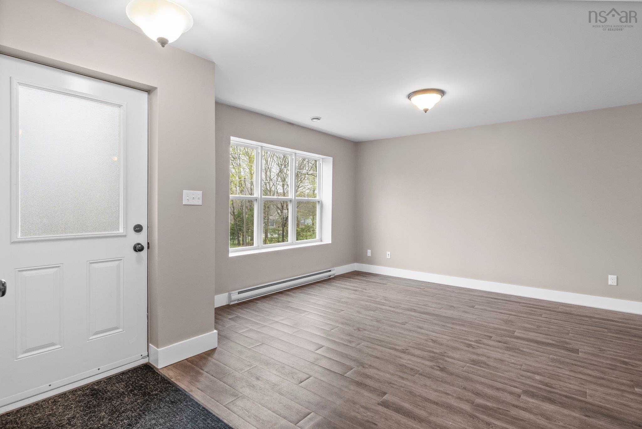 $499,900.00: 394 Rocky Lake Drive, Bedford