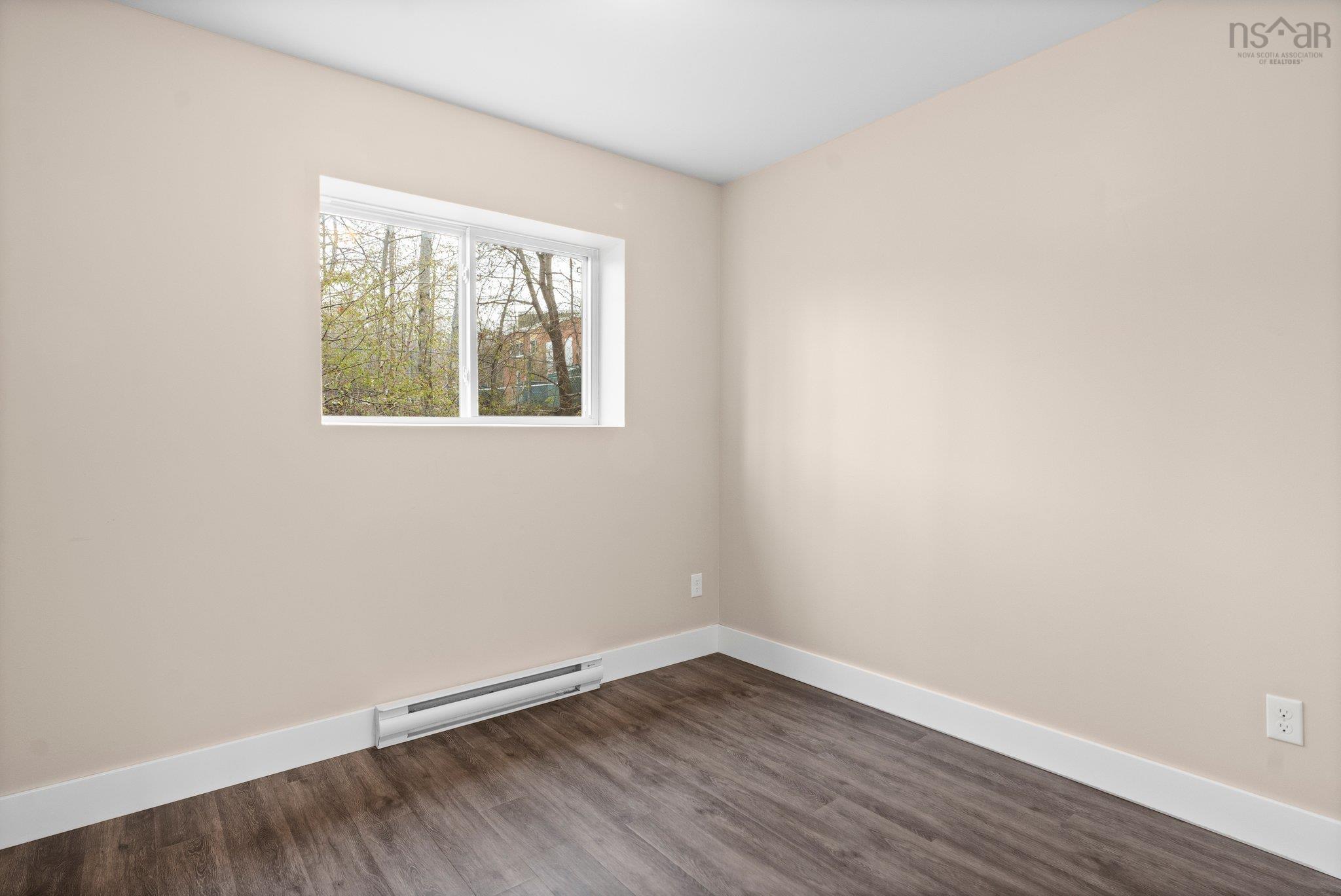 $499,900.00: 394 Rocky Lake Drive, Bedford