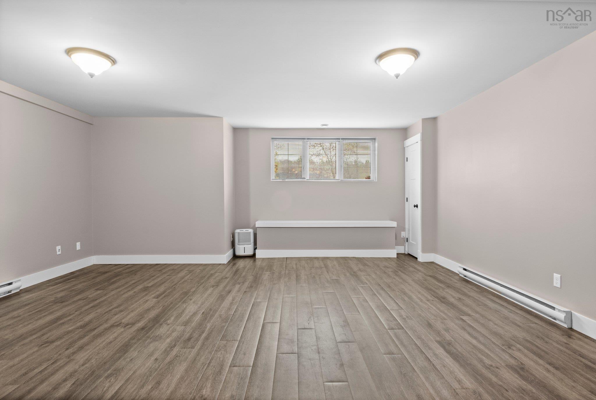 $499,900.00: 394 Rocky Lake Drive, Bedford