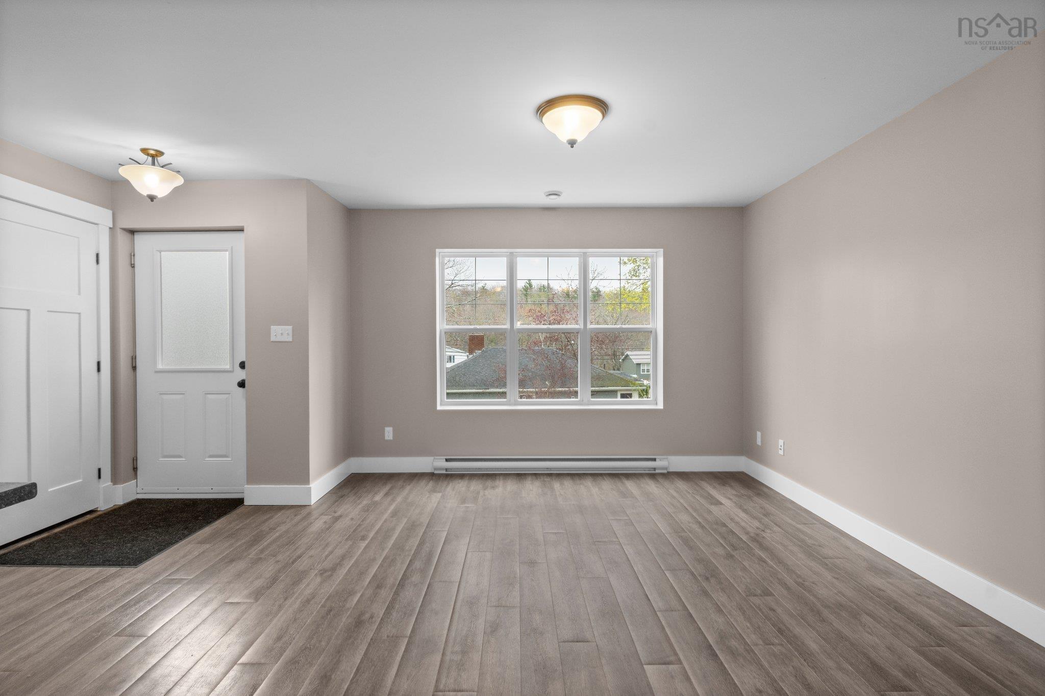 $499,900.00: 394 Rocky Lake Drive, Bedford