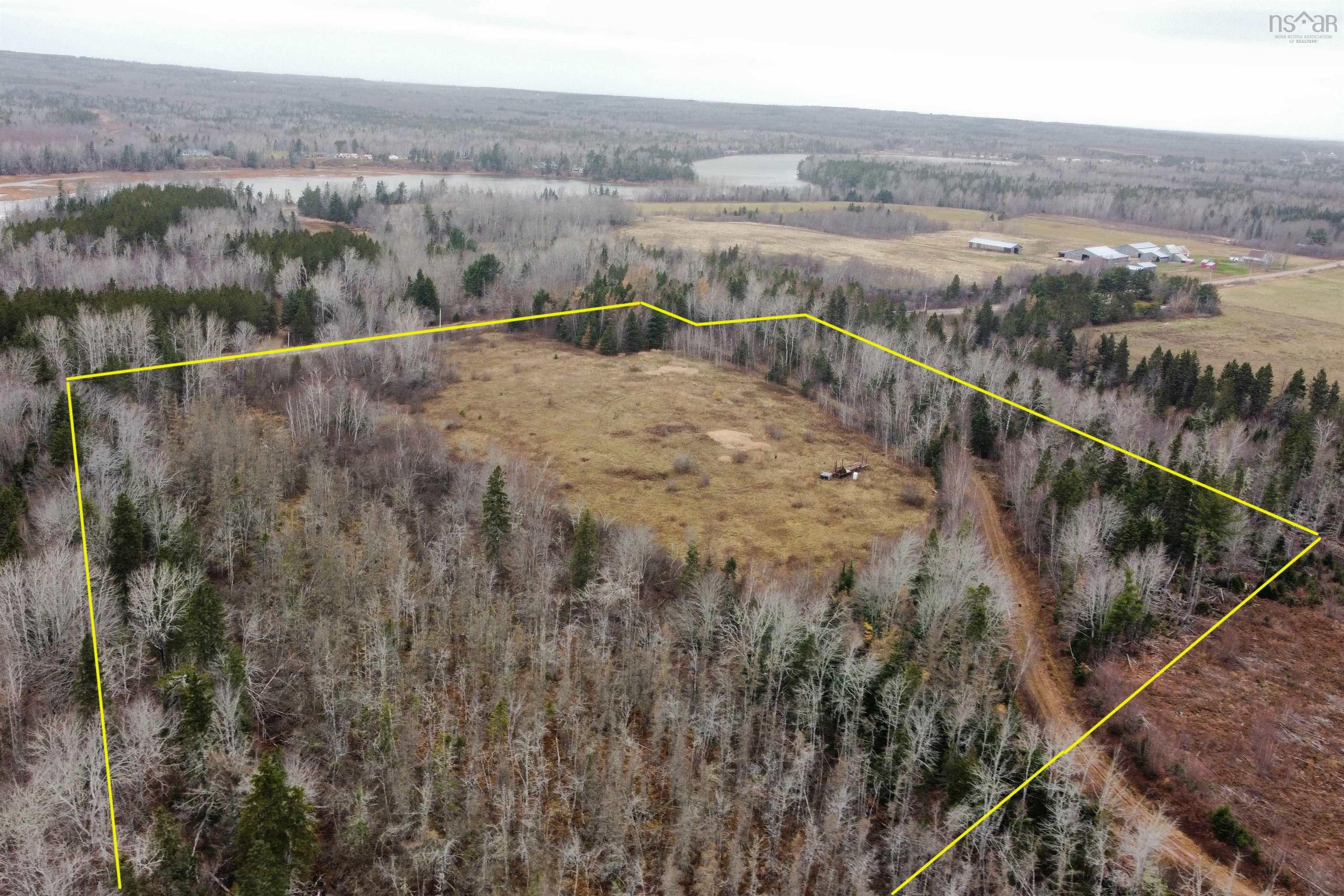 $39,900.00: VL Highway 321, Roslin