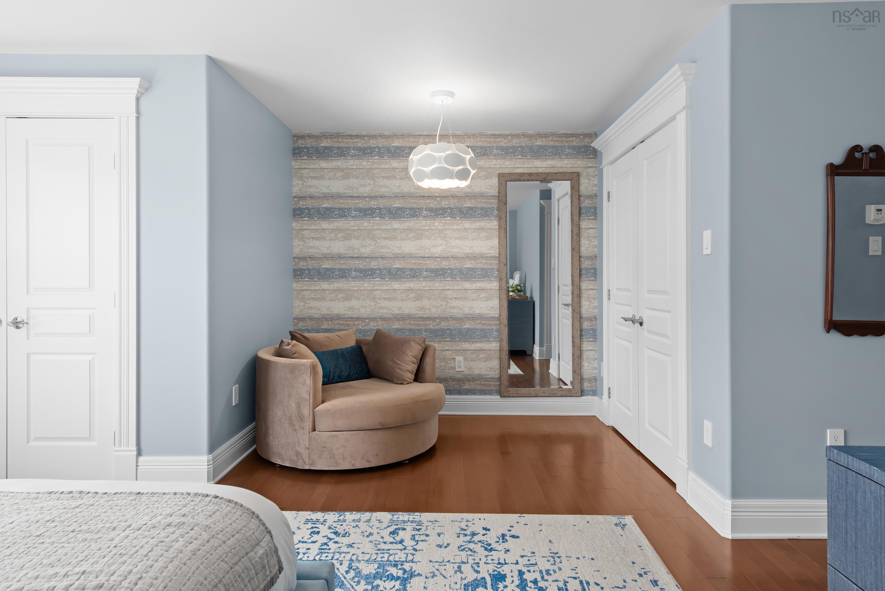 $1,950,000.00: 48 Pinehaven Drive, Halifax
