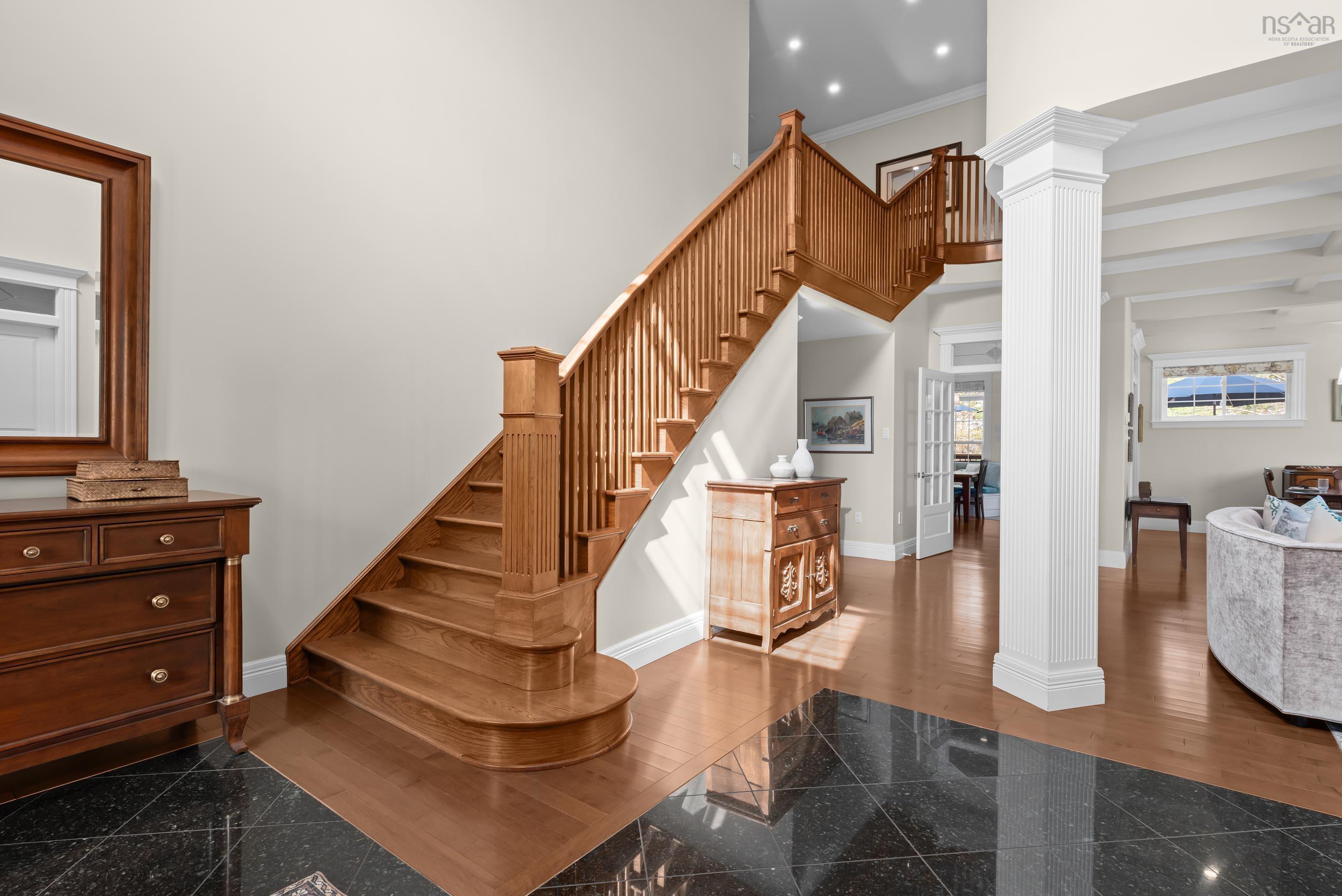 $1,950,000.00: 48 Pinehaven Drive, Halifax
