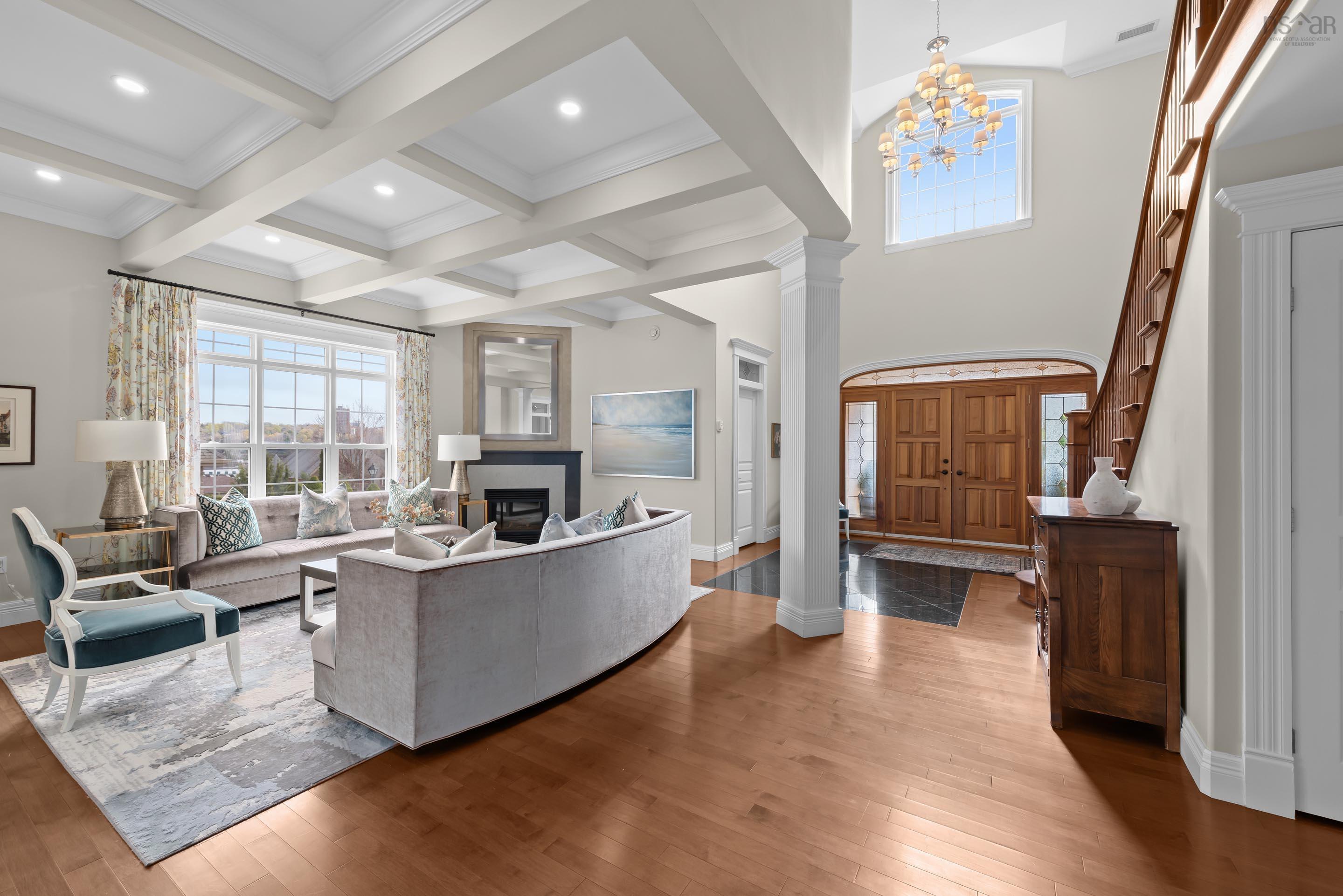 $1,950,000.00: 48 Pinehaven Drive, Halifax