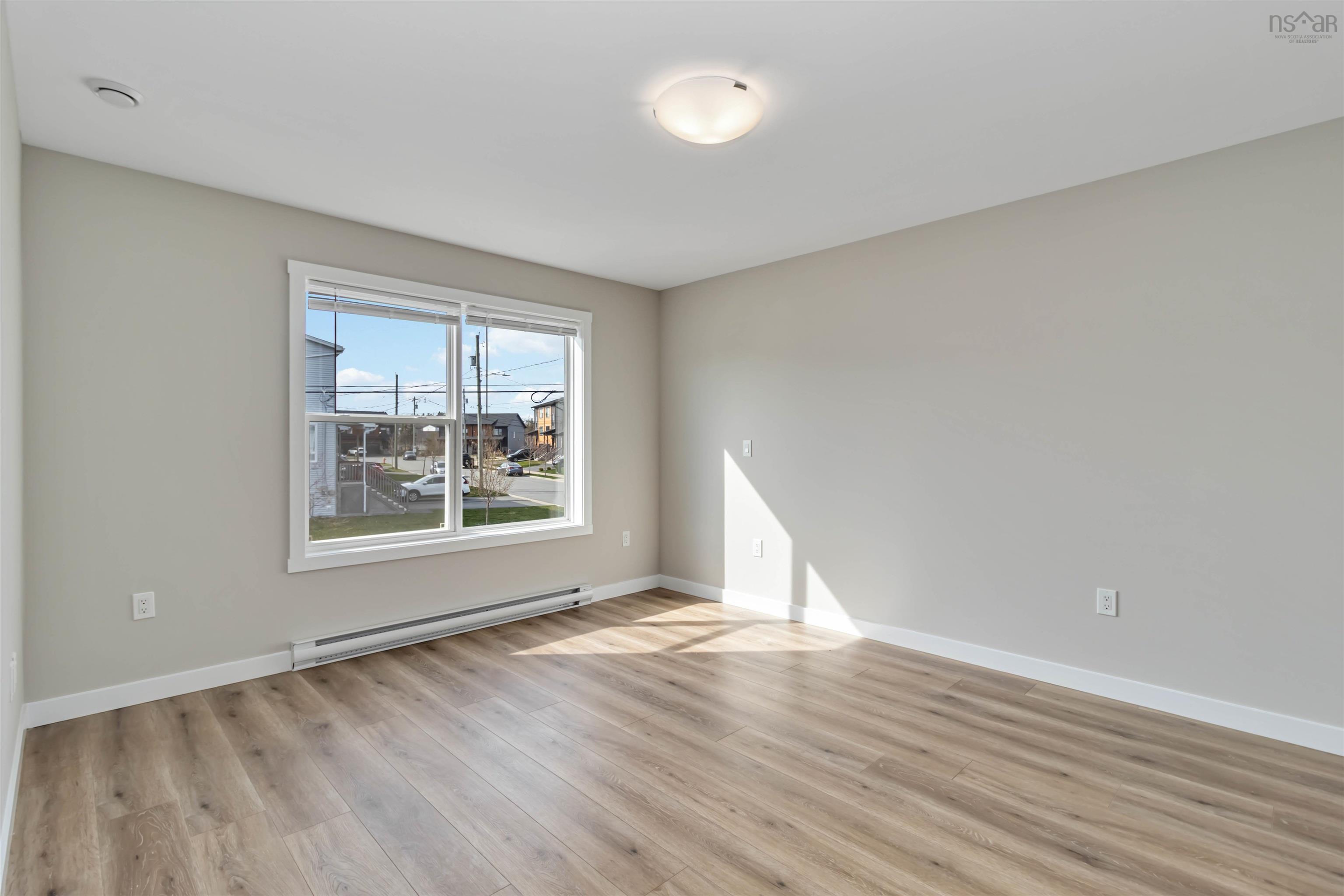 $559,900.00: 83 Golden Way, Halifax