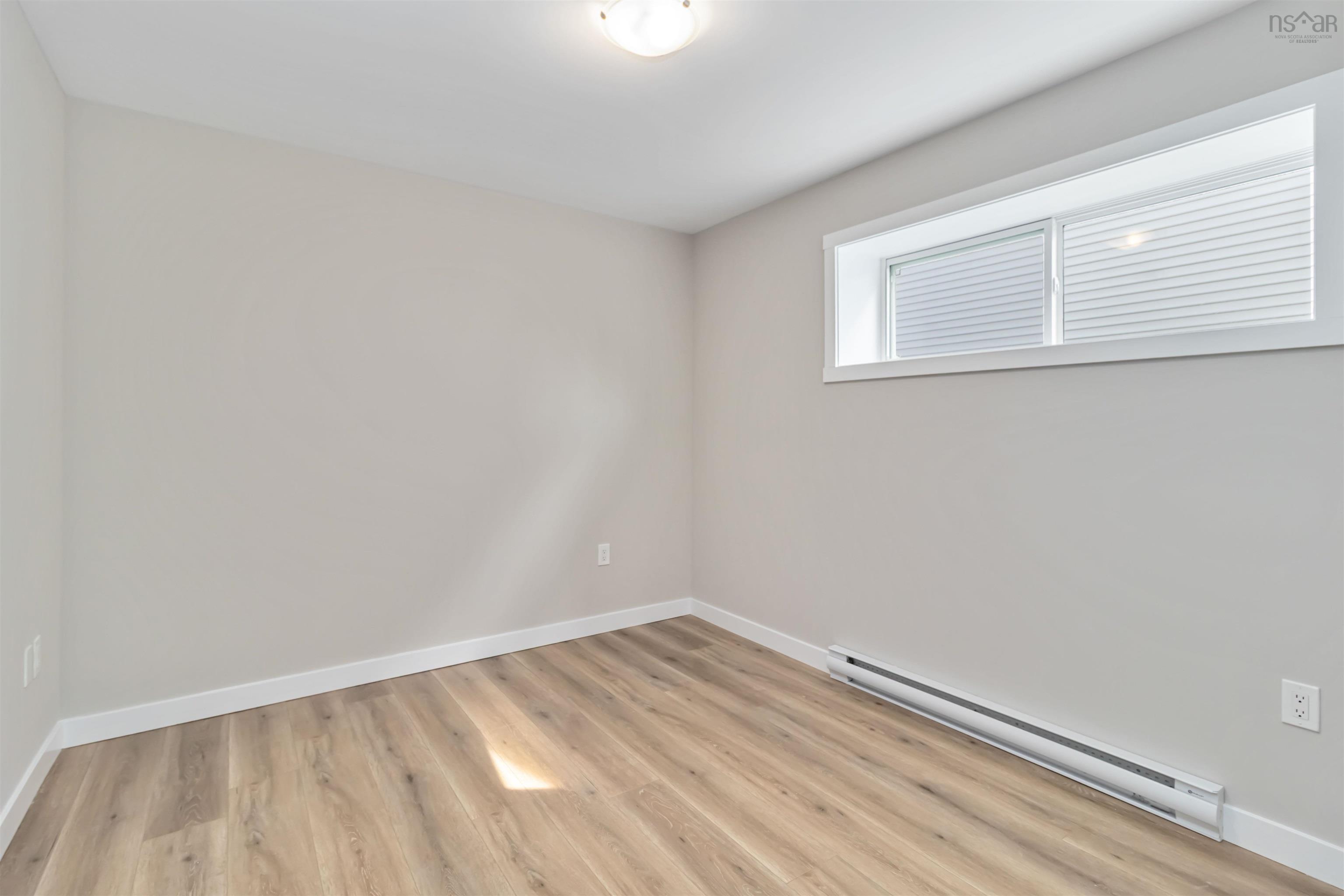 $559,900.00: 83 Golden Way, Halifax