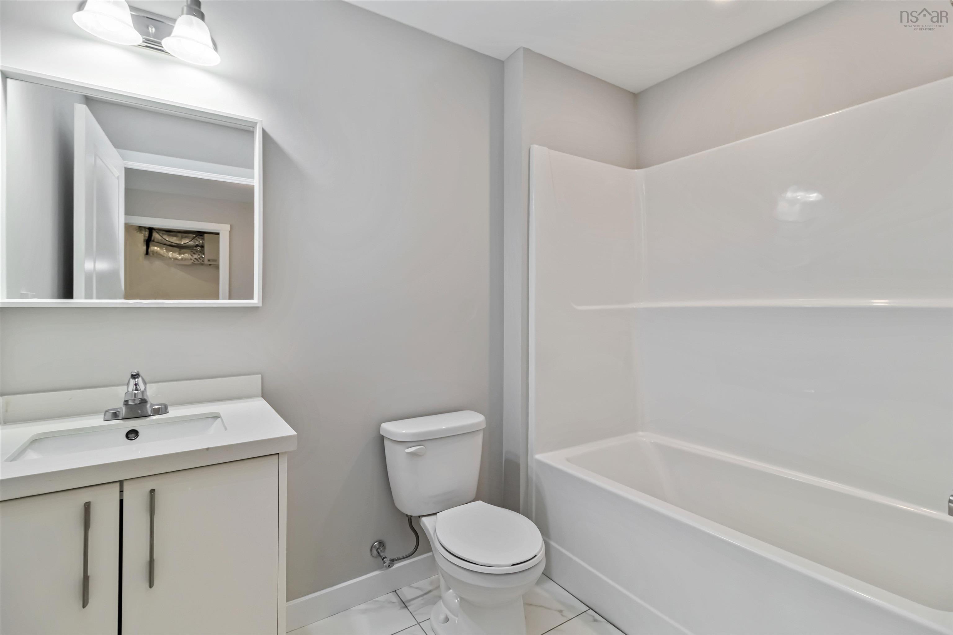 $559,900.00: 83 Golden Way, Halifax