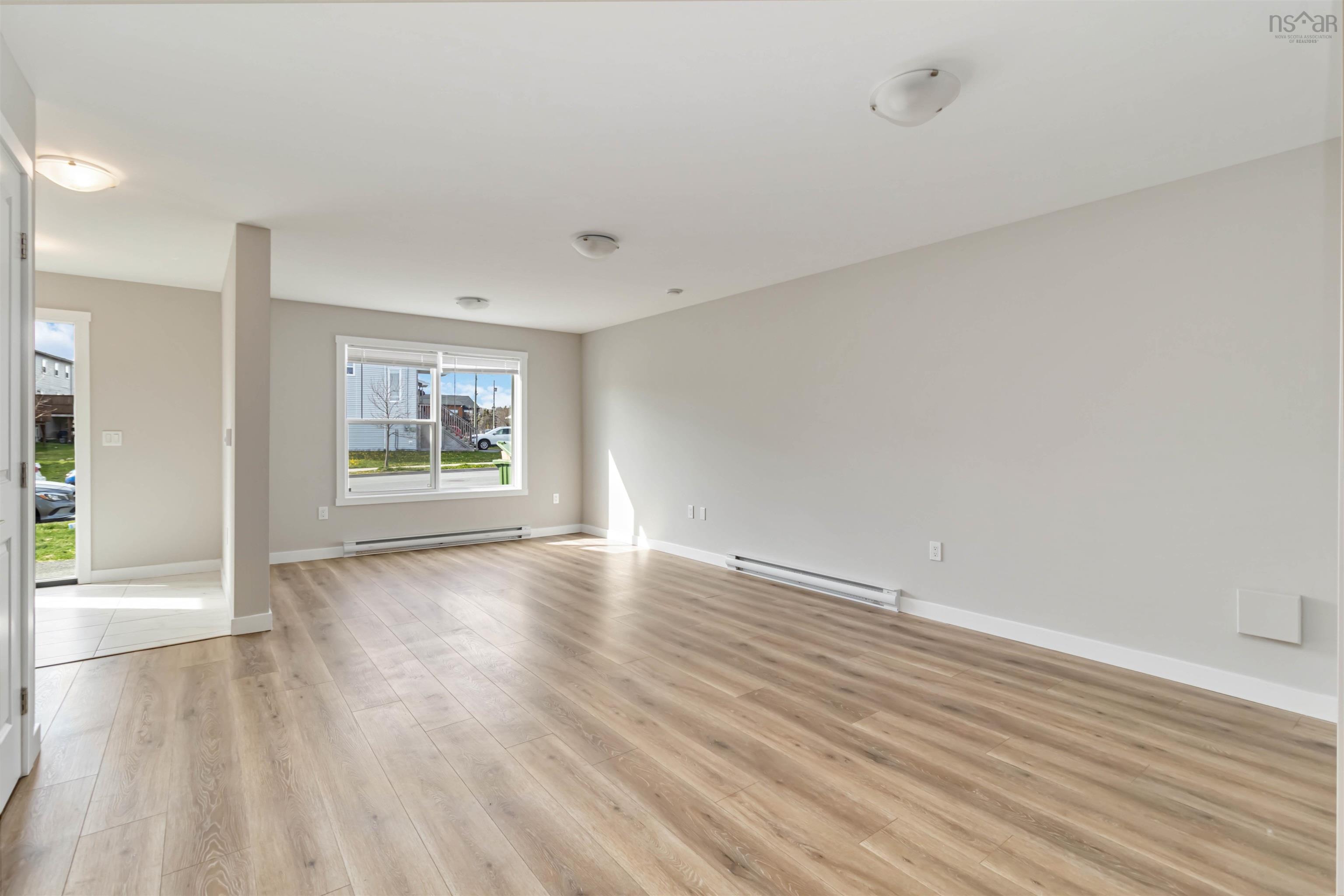 $559,900.00: 83 Golden Way, Halifax